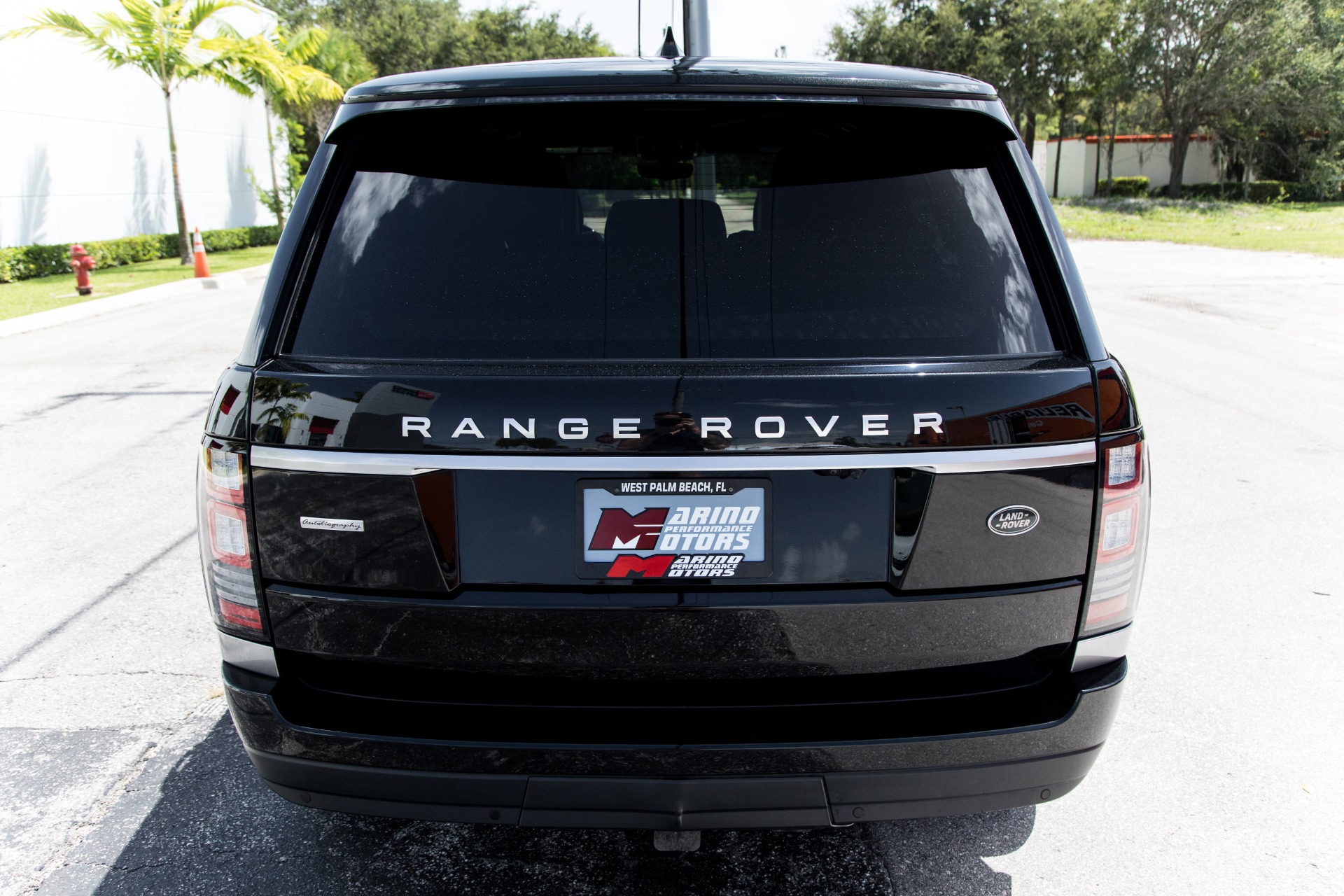 Used-2017-Land-Rover-Range-Rover-Autobiography