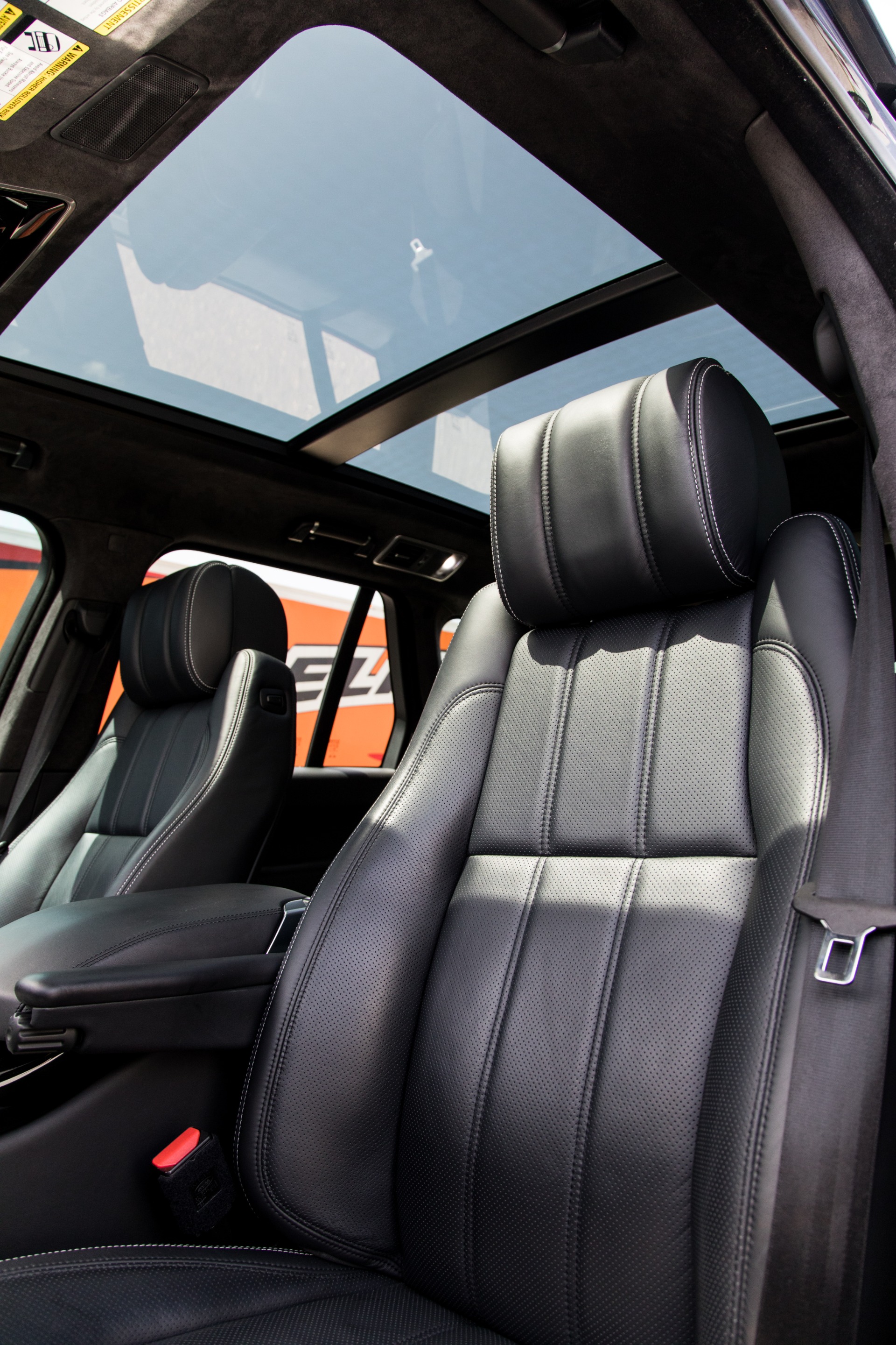 Used-2017-Land-Rover-Range-Rover-Autobiography