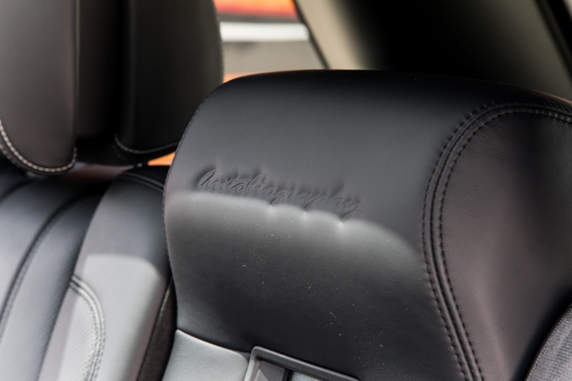 Used-2017-Land-Rover-Range-Rover-Autobiography