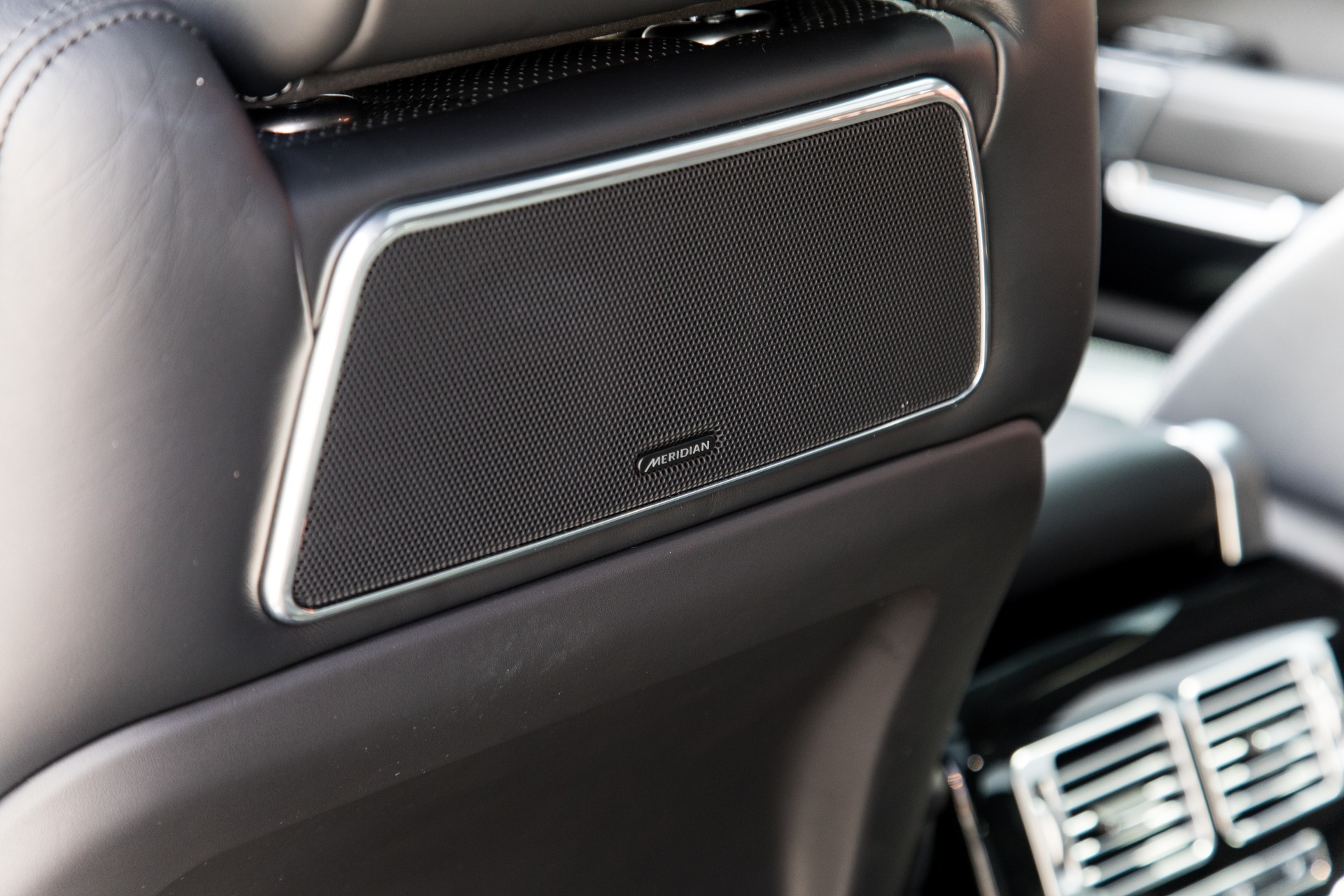 Used-2017-Land-Rover-Range-Rover-Autobiography