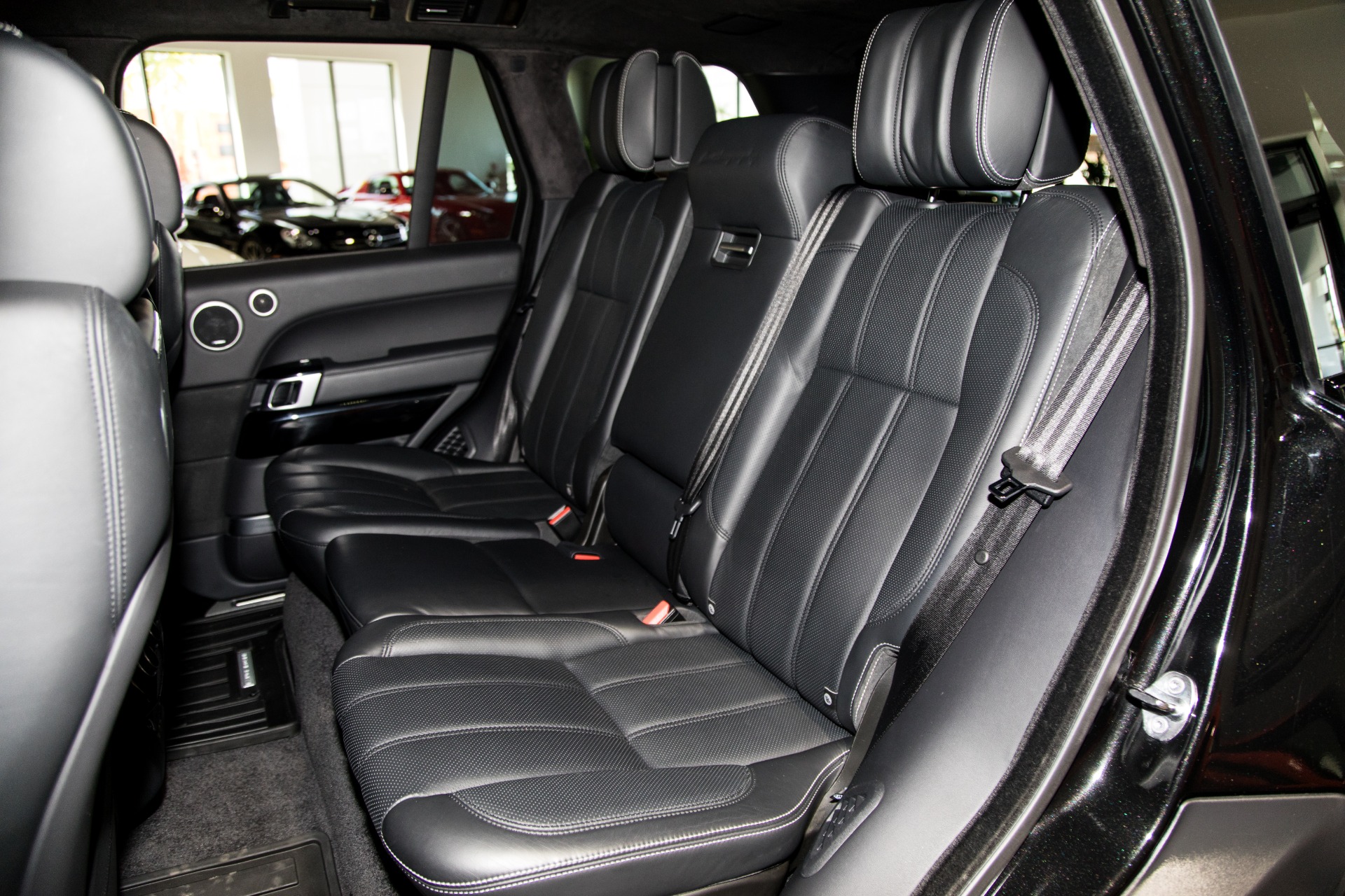 Used-2017-Land-Rover-Range-Rover-Autobiography