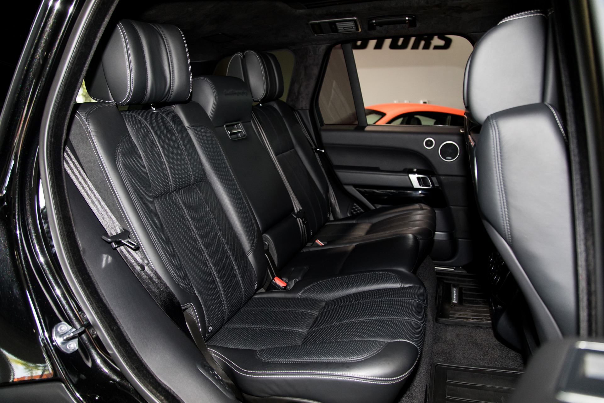 Used-2017-Land-Rover-Range-Rover-Autobiography