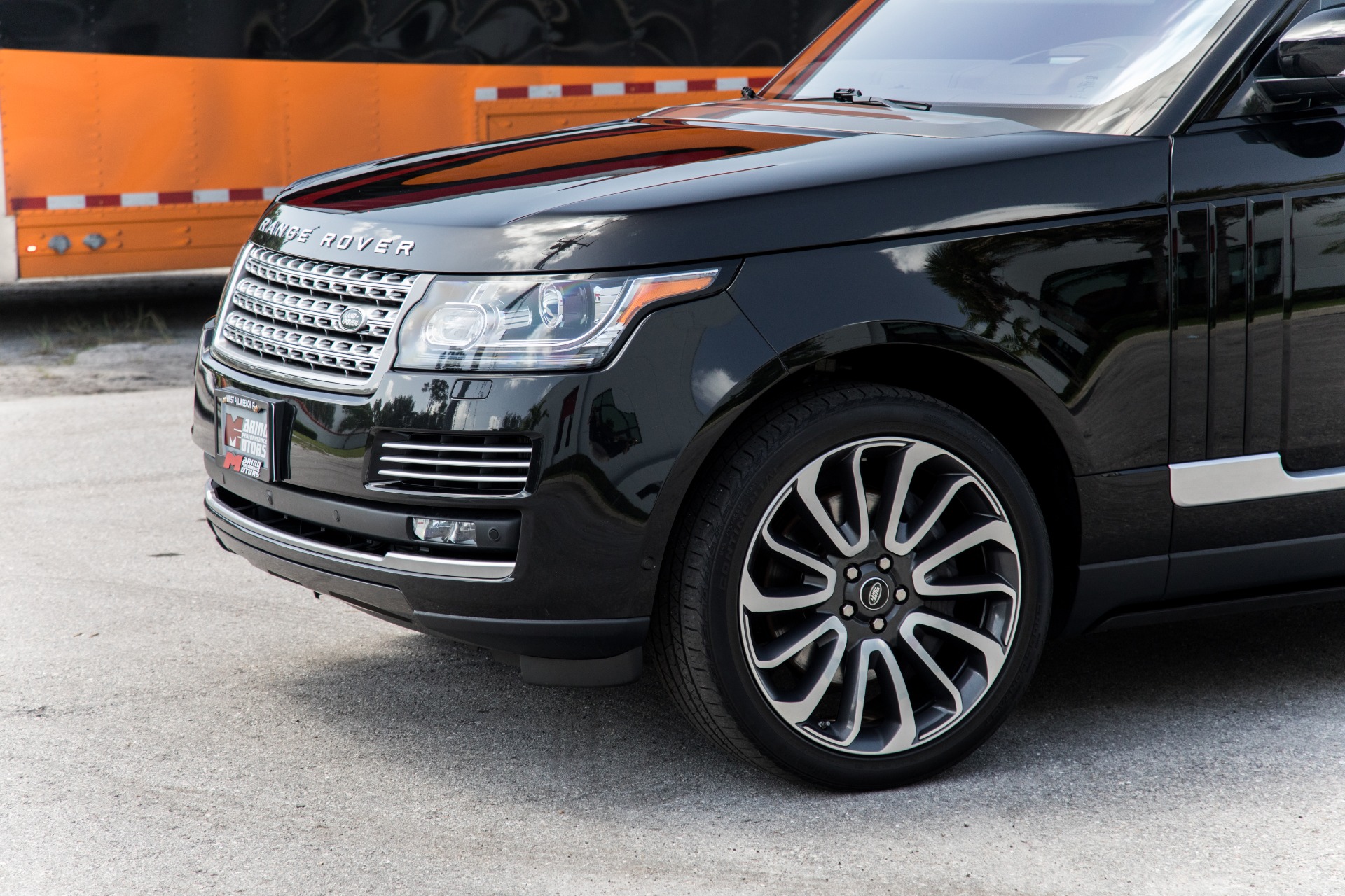 Used-2017-Land-Rover-Range-Rover-Autobiography