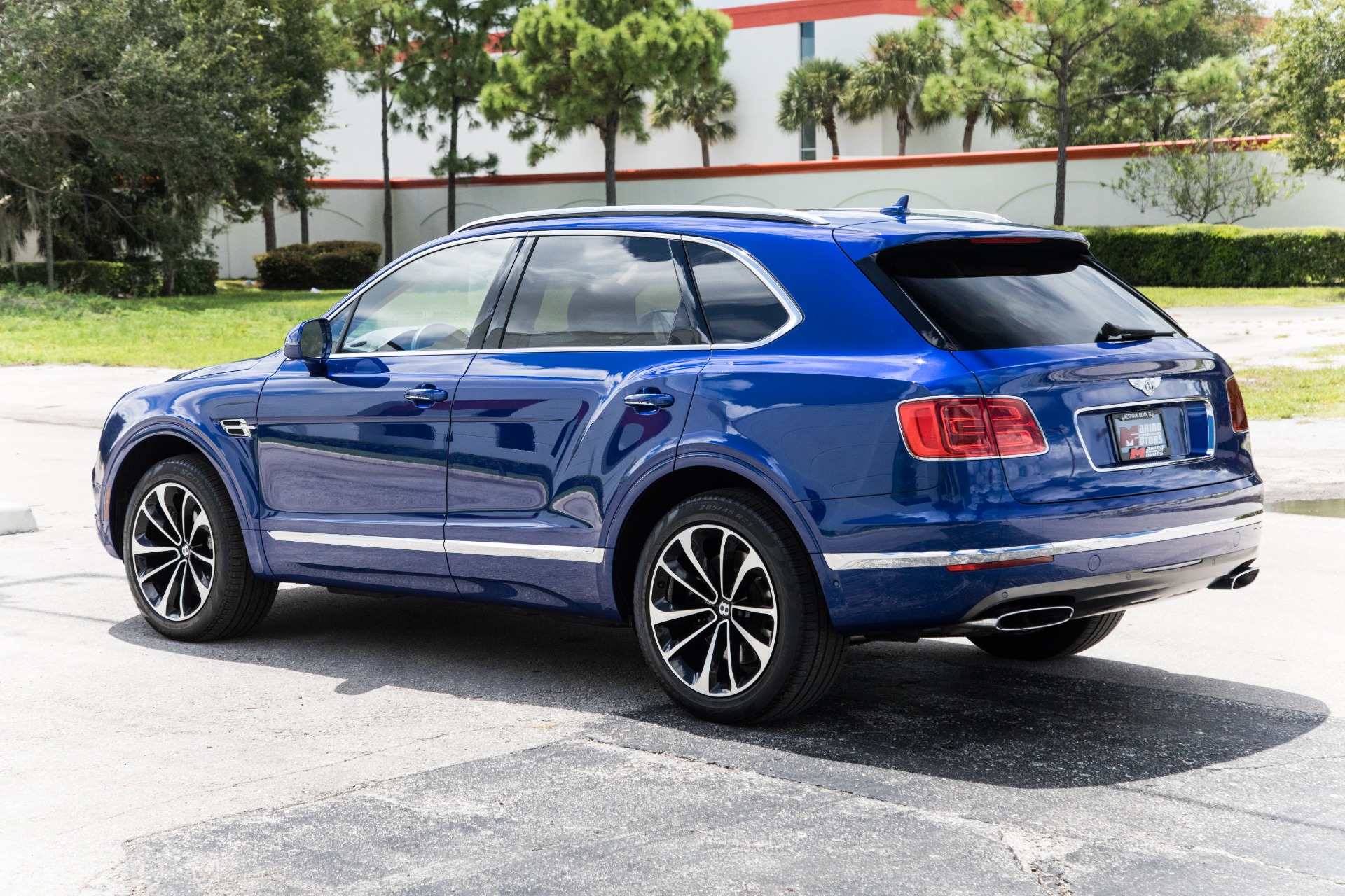 Used-2017-Bentley-Bentayga-W12