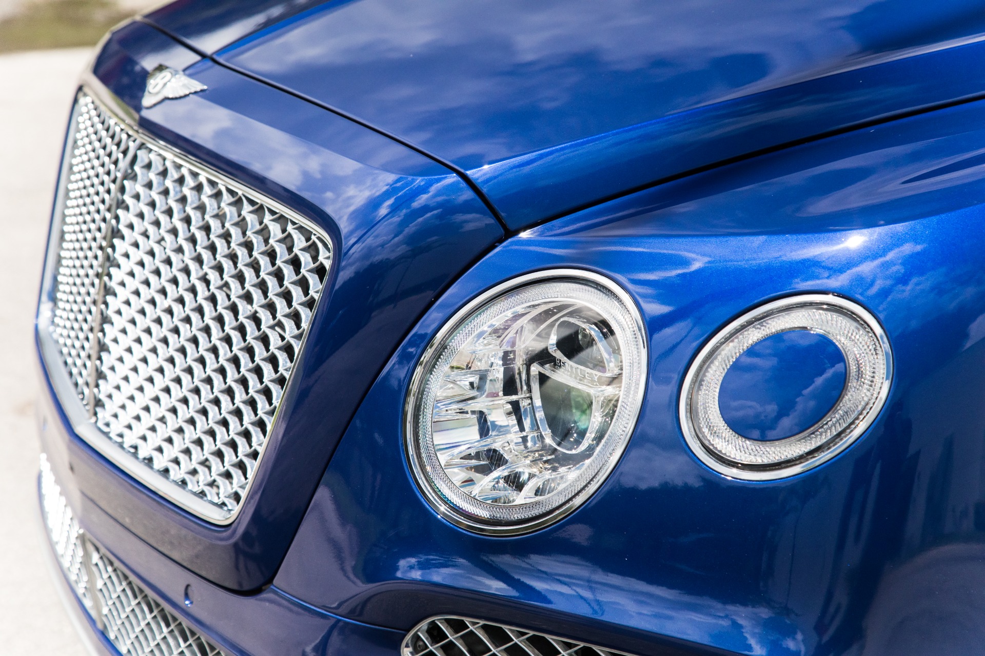 Used-2017-Bentley-Bentayga-W12
