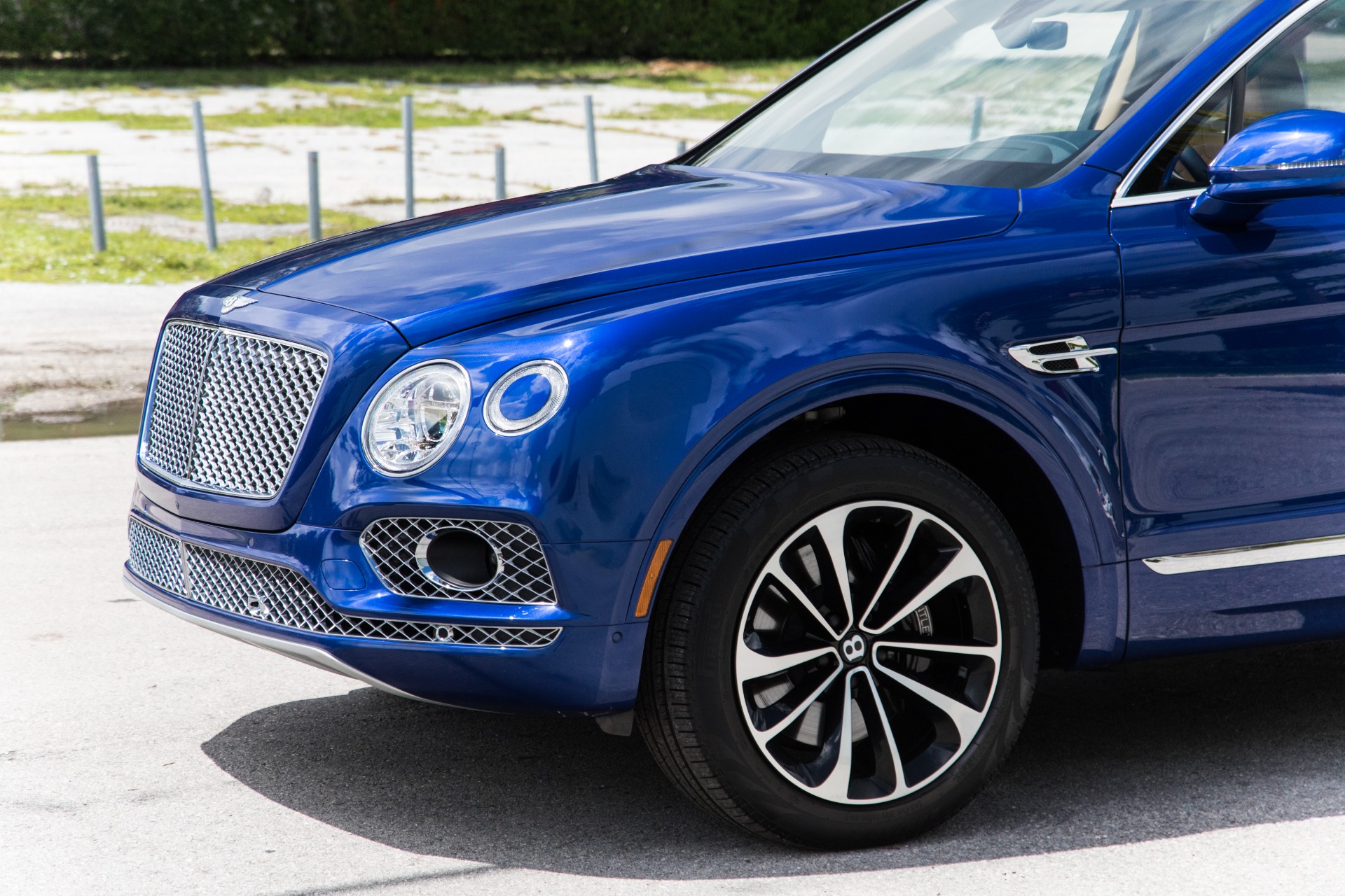 Used-2017-Bentley-Bentayga-W12