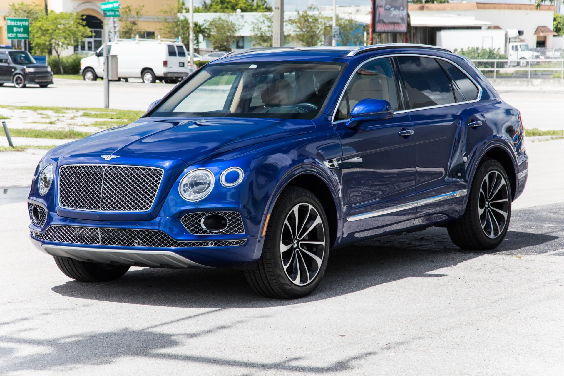 Used-2017-Bentley-Bentayga-W12
