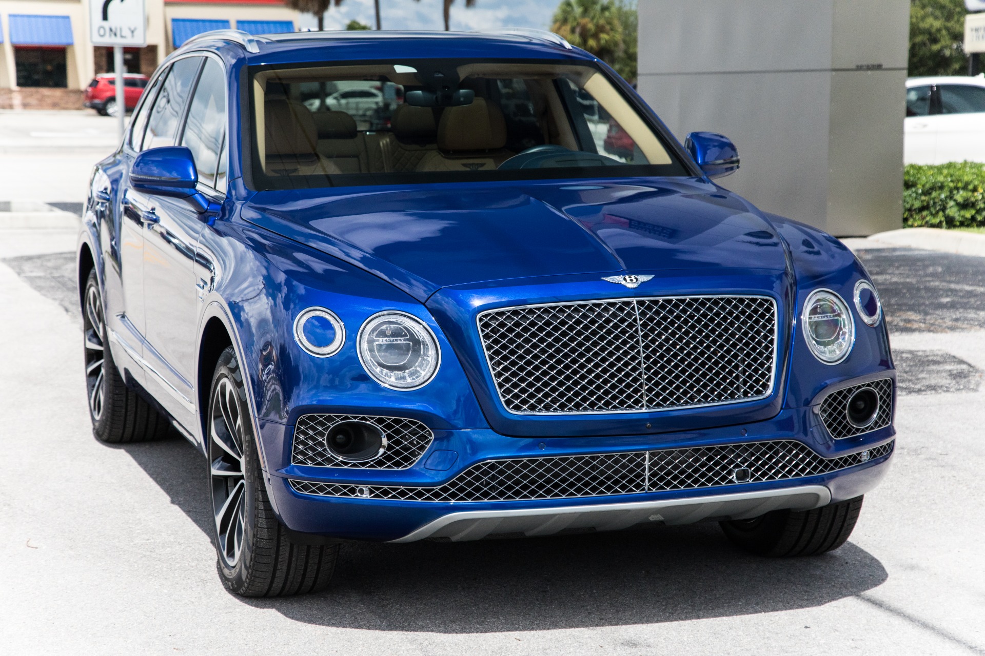 Used-2017-Bentley-Bentayga-W12