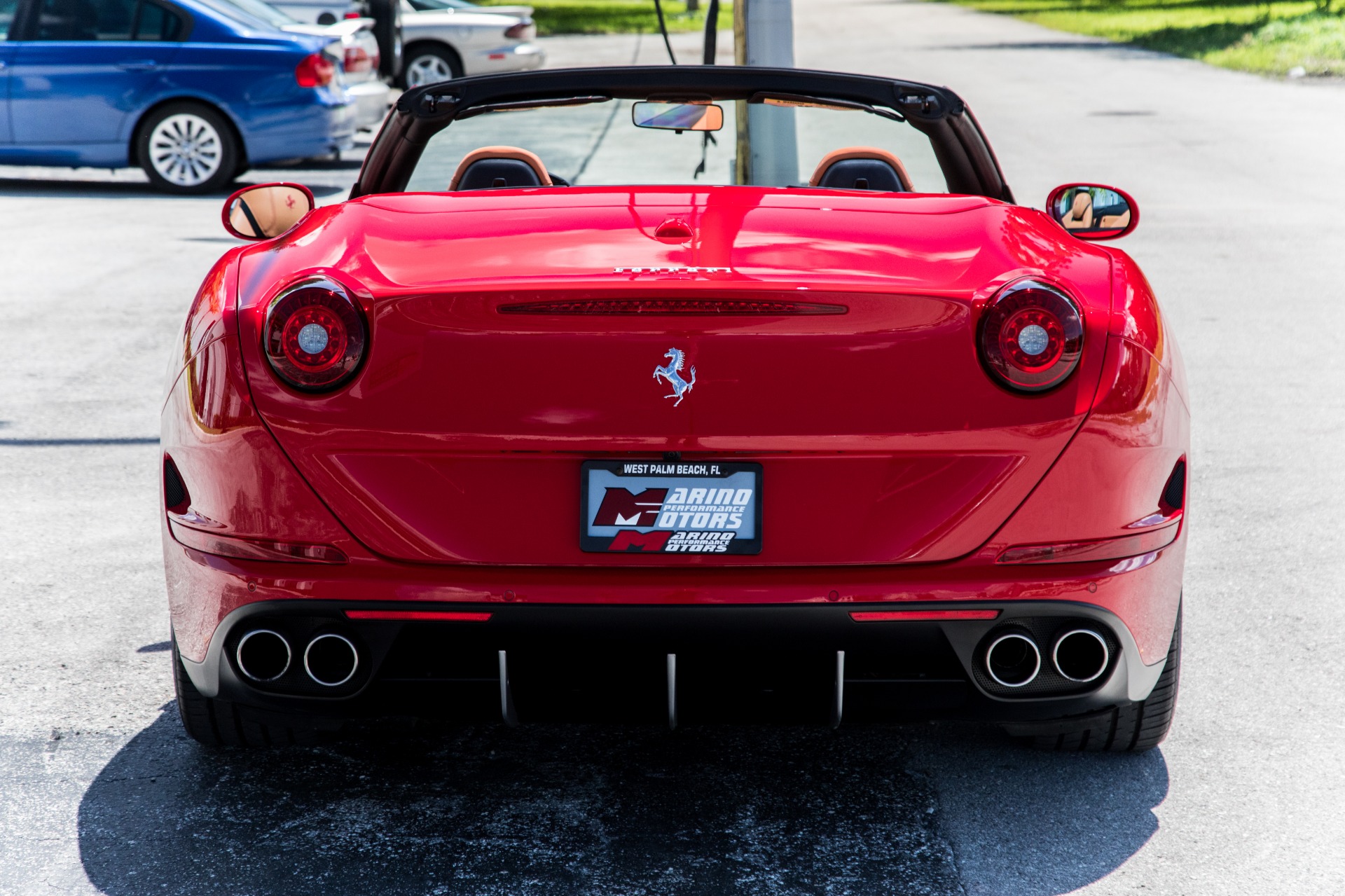 Used-2017-Ferrari-California-T-Base