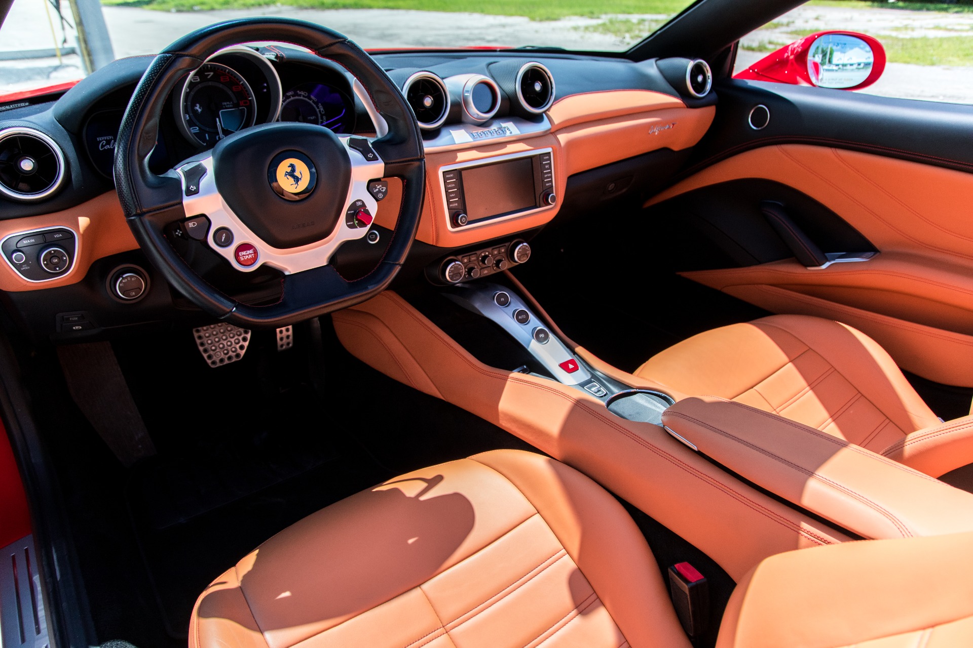 Used-2017-Ferrari-California-T-Base