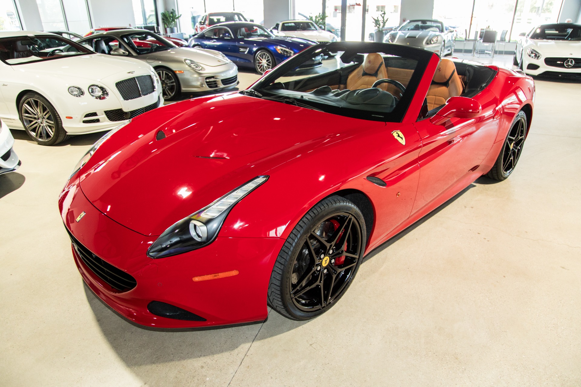 Used-2017-Ferrari-California-T-Base
