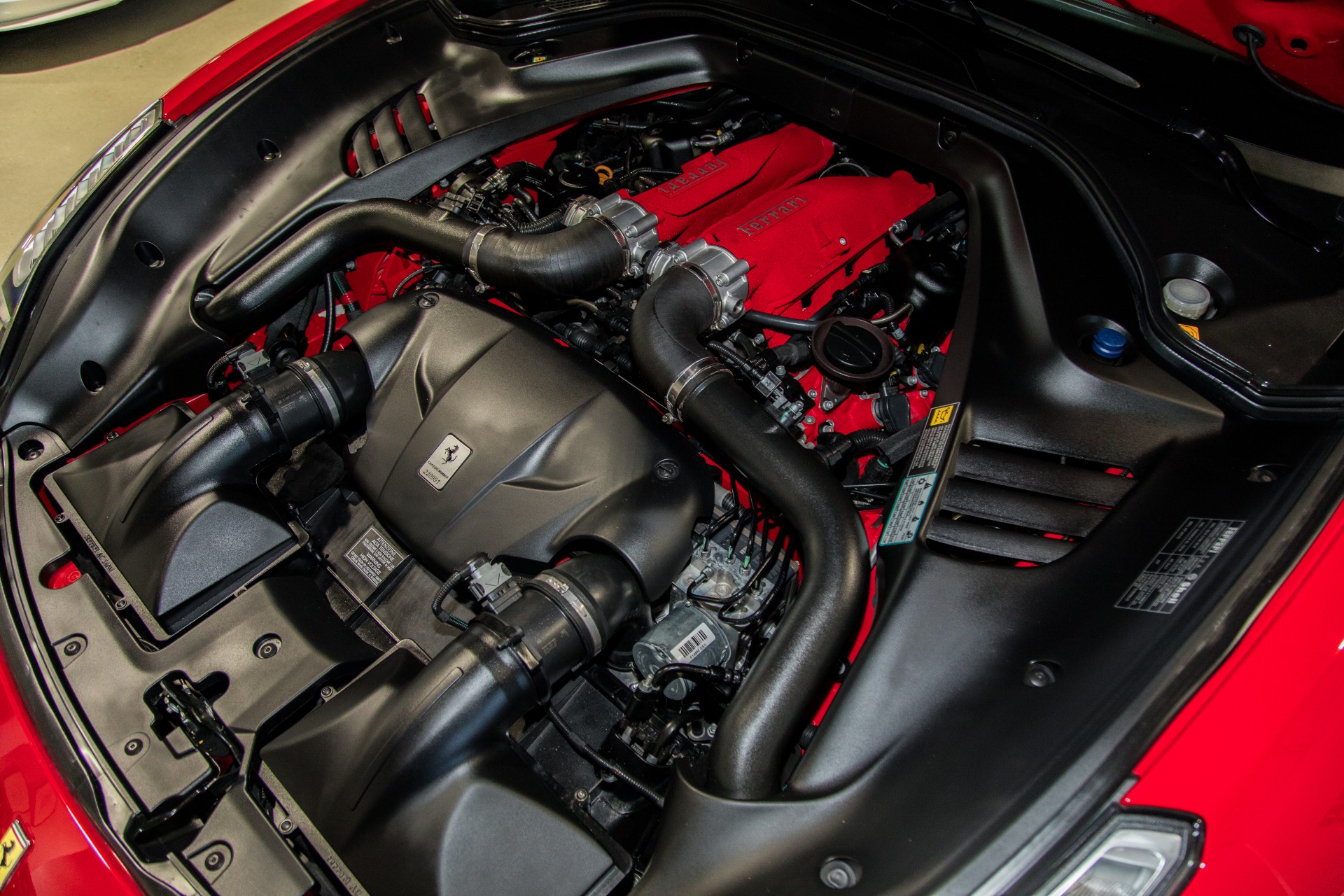Used-2017-Ferrari-California-T-Base