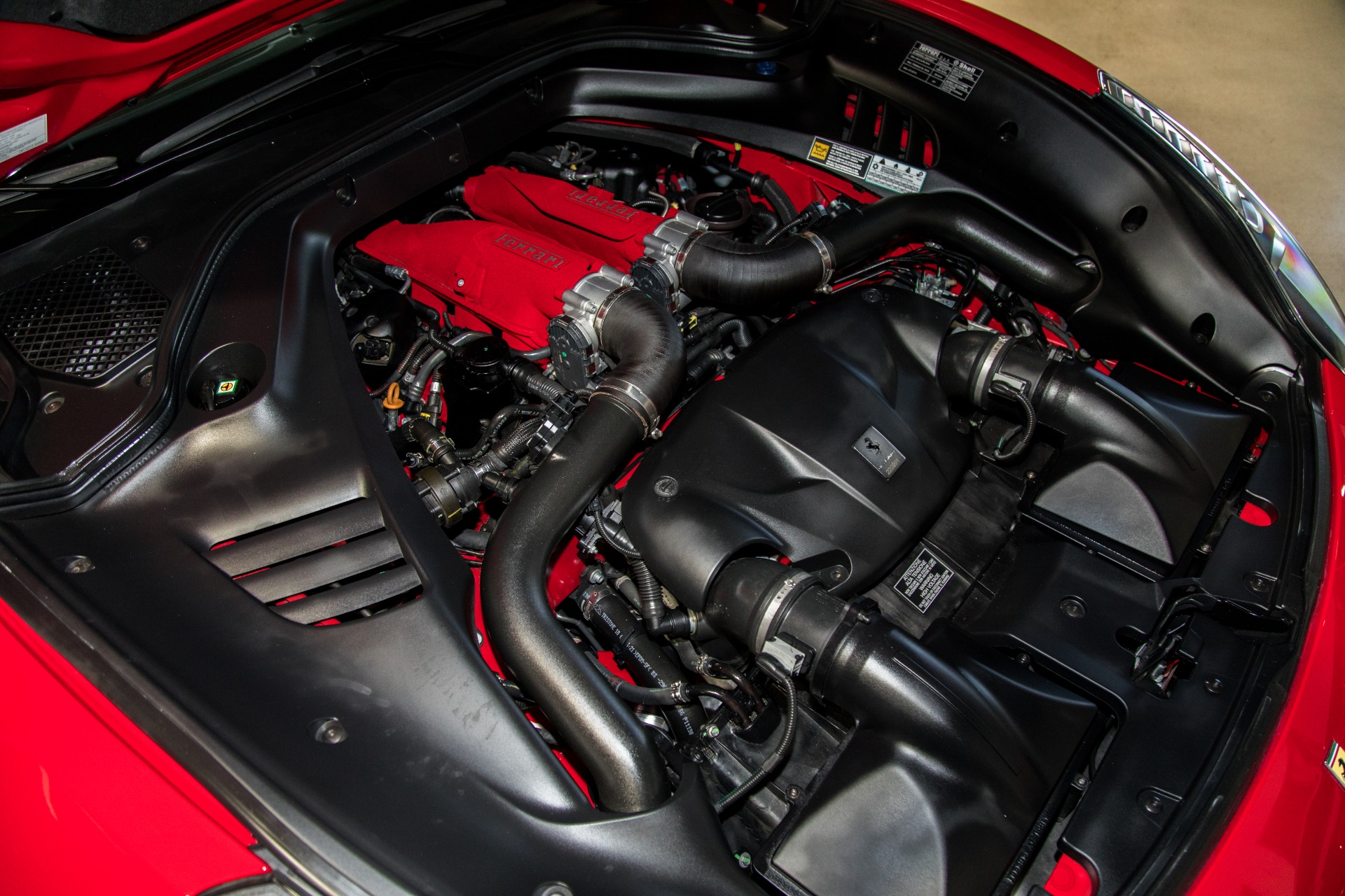 Used-2017-Ferrari-California-T-Base