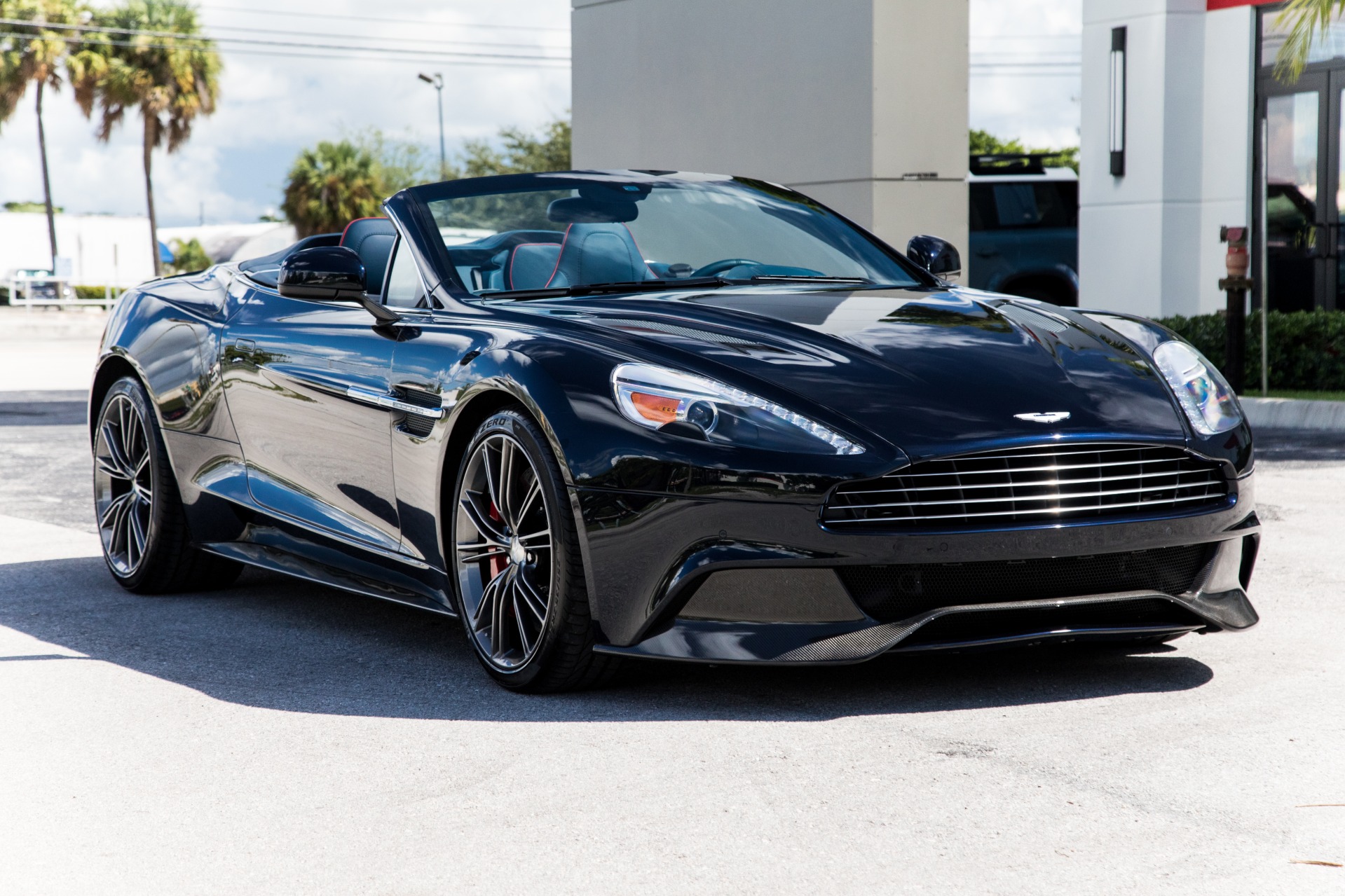 Used-2014-Aston-Martin-Vanquish-Volante