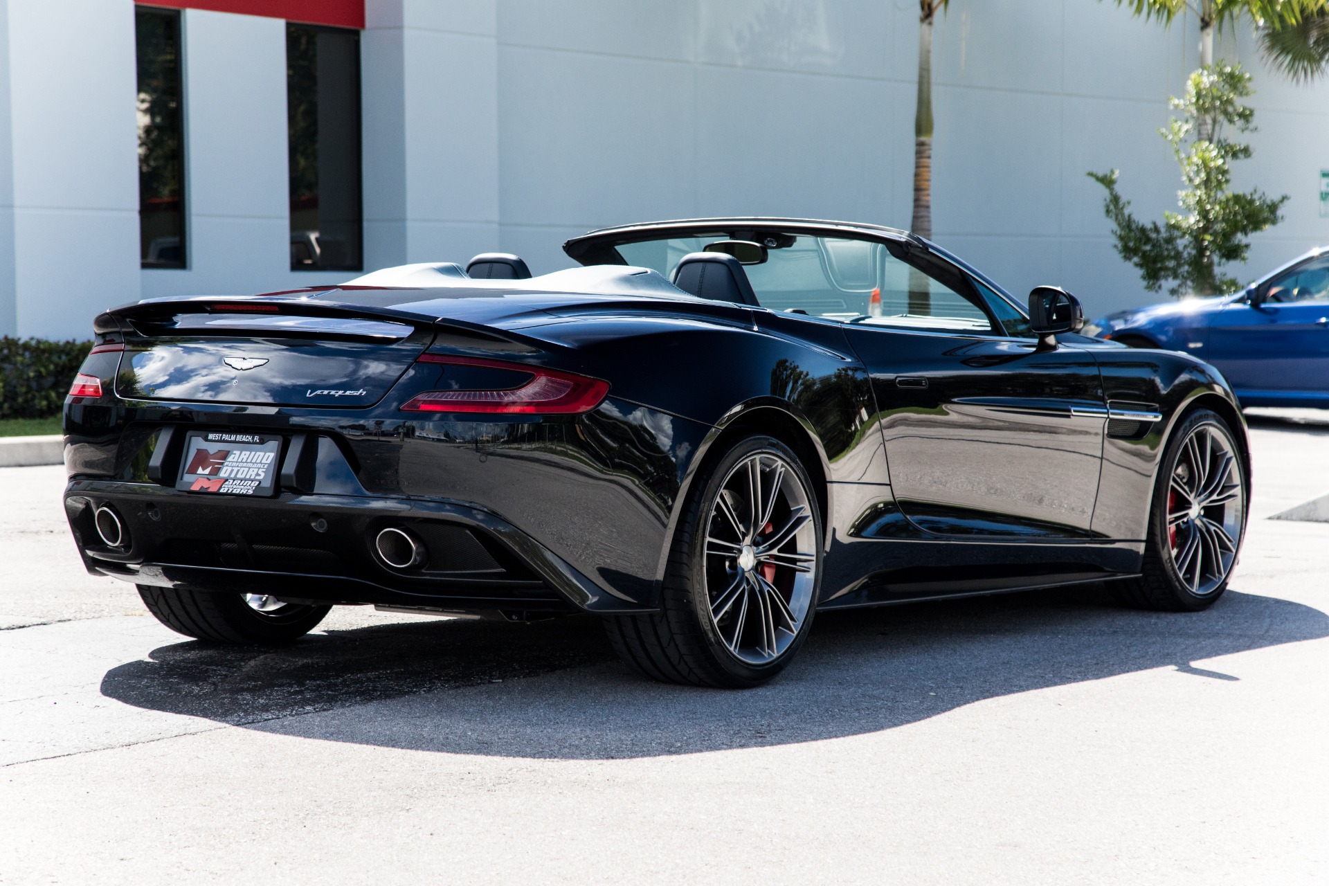 Used-2014-Aston-Martin-Vanquish-Volante