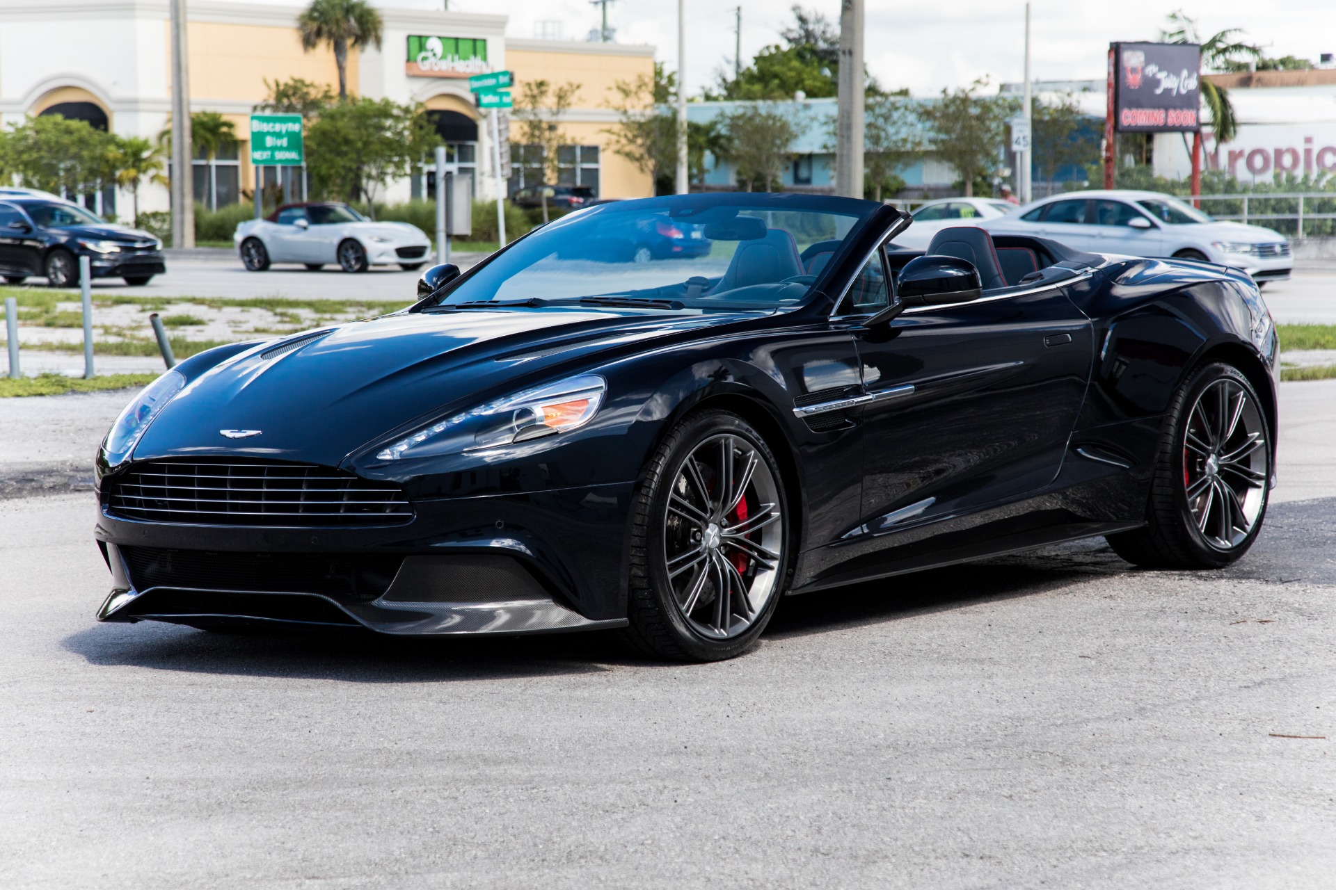 Used-2014-Aston-Martin-Vanquish-Volante