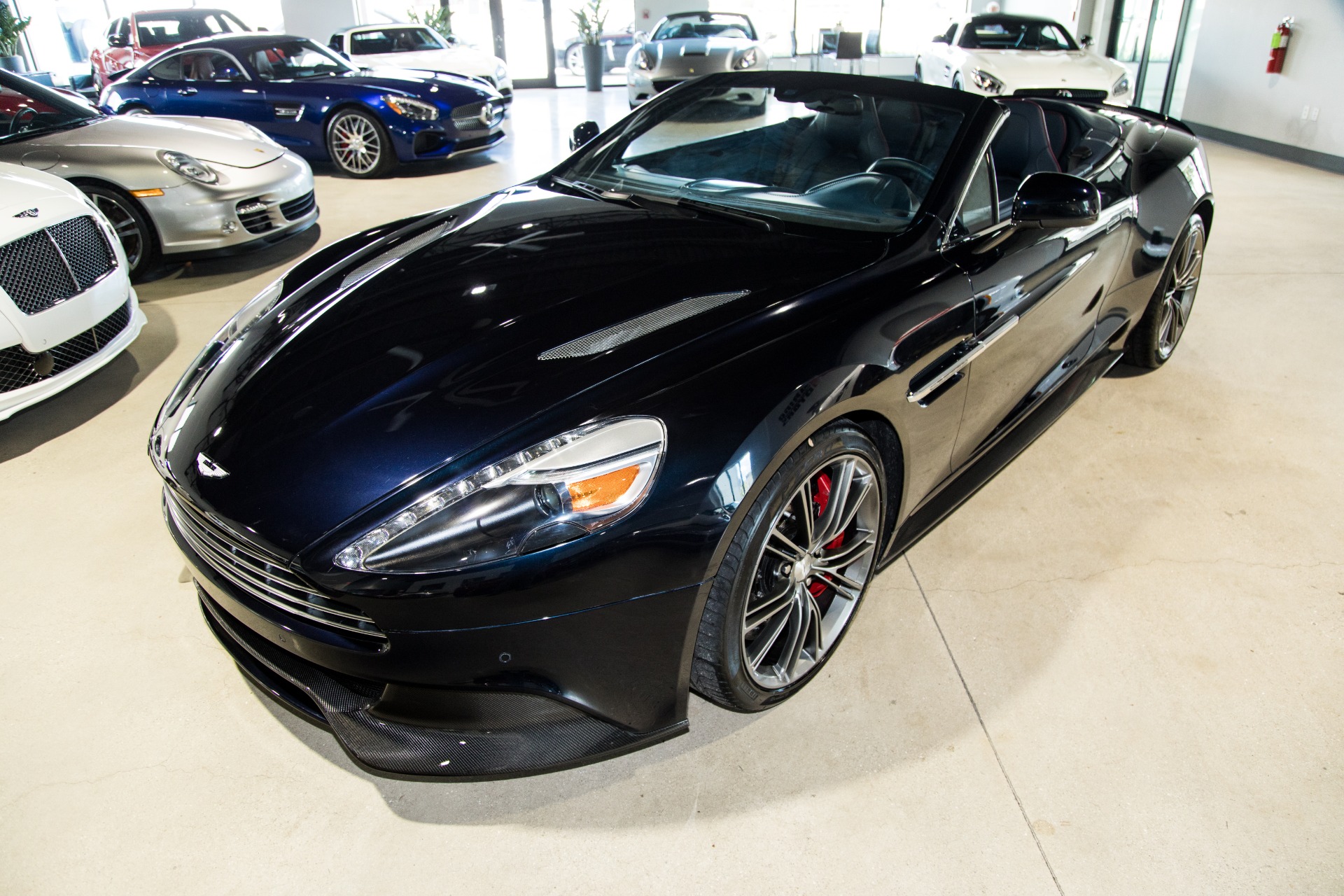 Used-2014-Aston-Martin-Vanquish-Volante