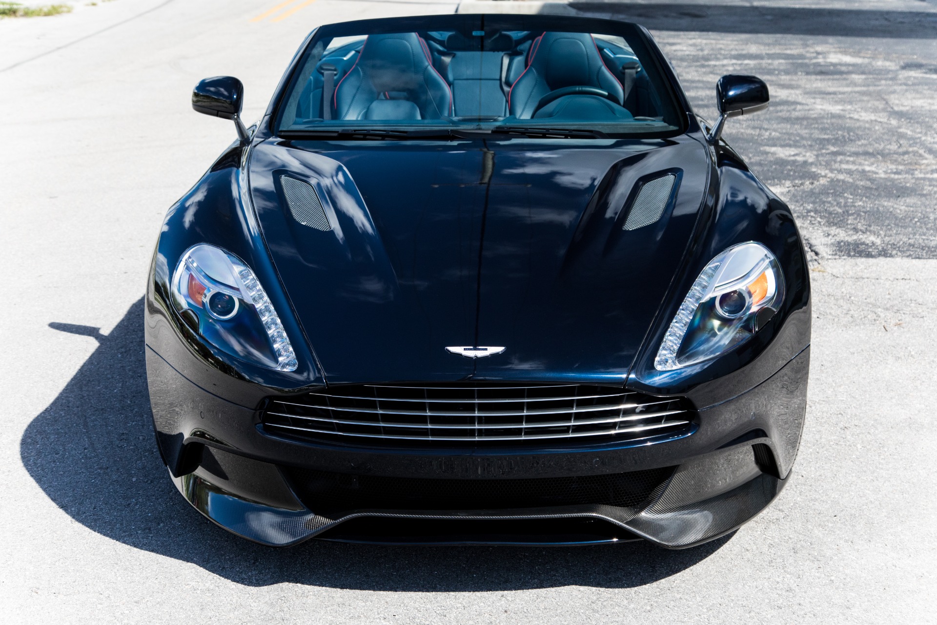 Used-2014-Aston-Martin-Vanquish-Volante