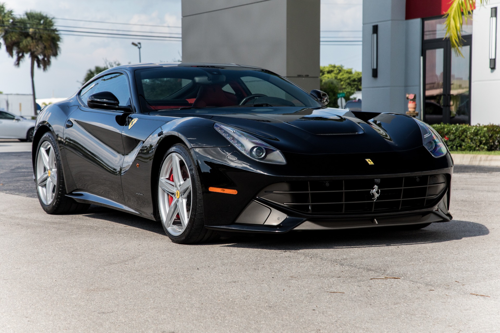 Used-2014-Ferrari-F12berlinetta