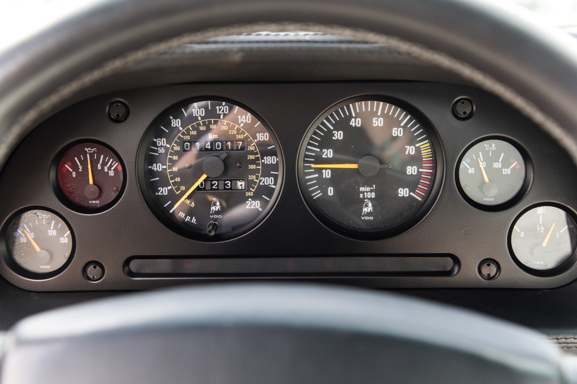 Used-1994-Lamborghini-Diablo-VT