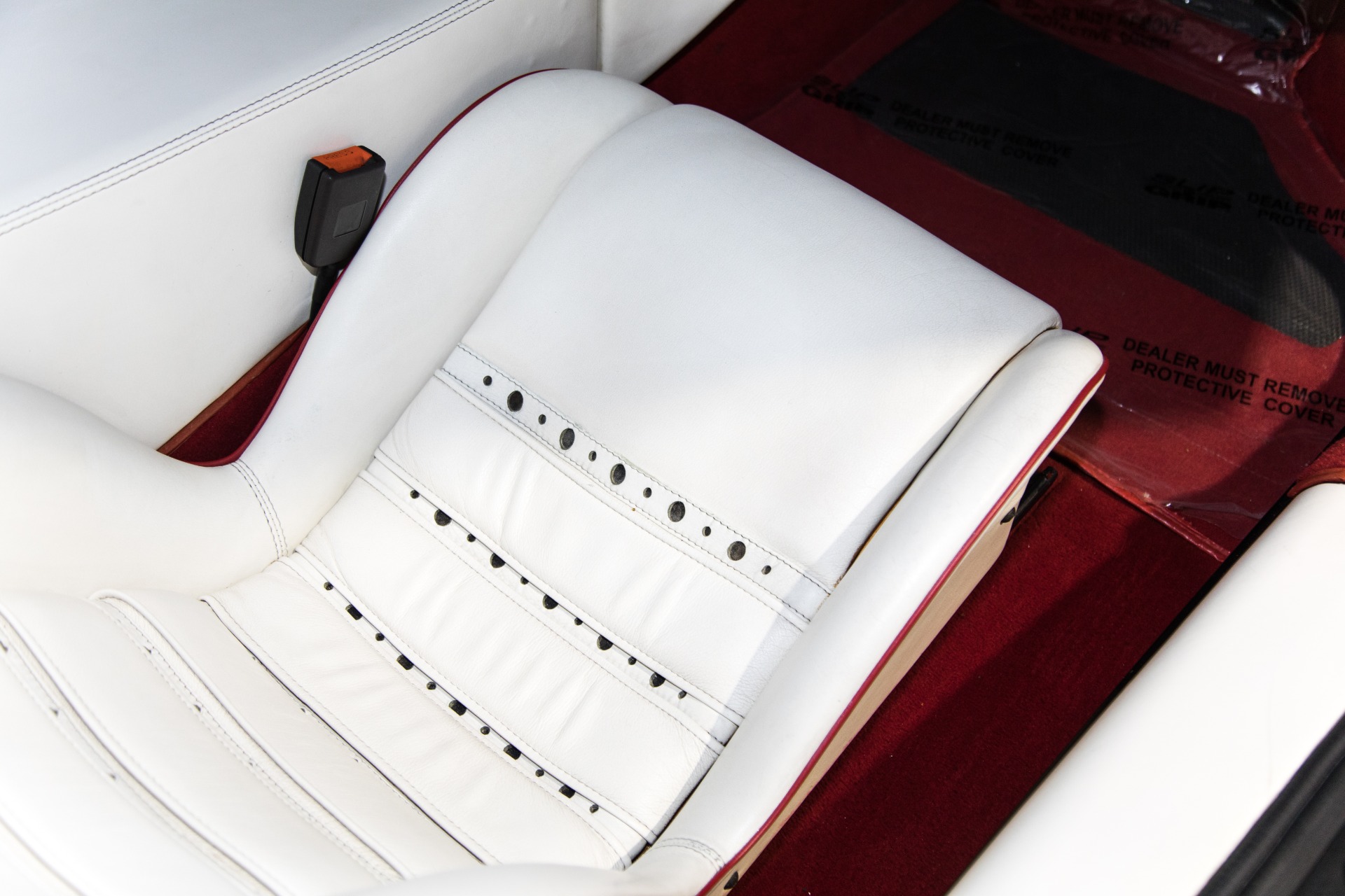 Used-1994-Lamborghini-Diablo-VT