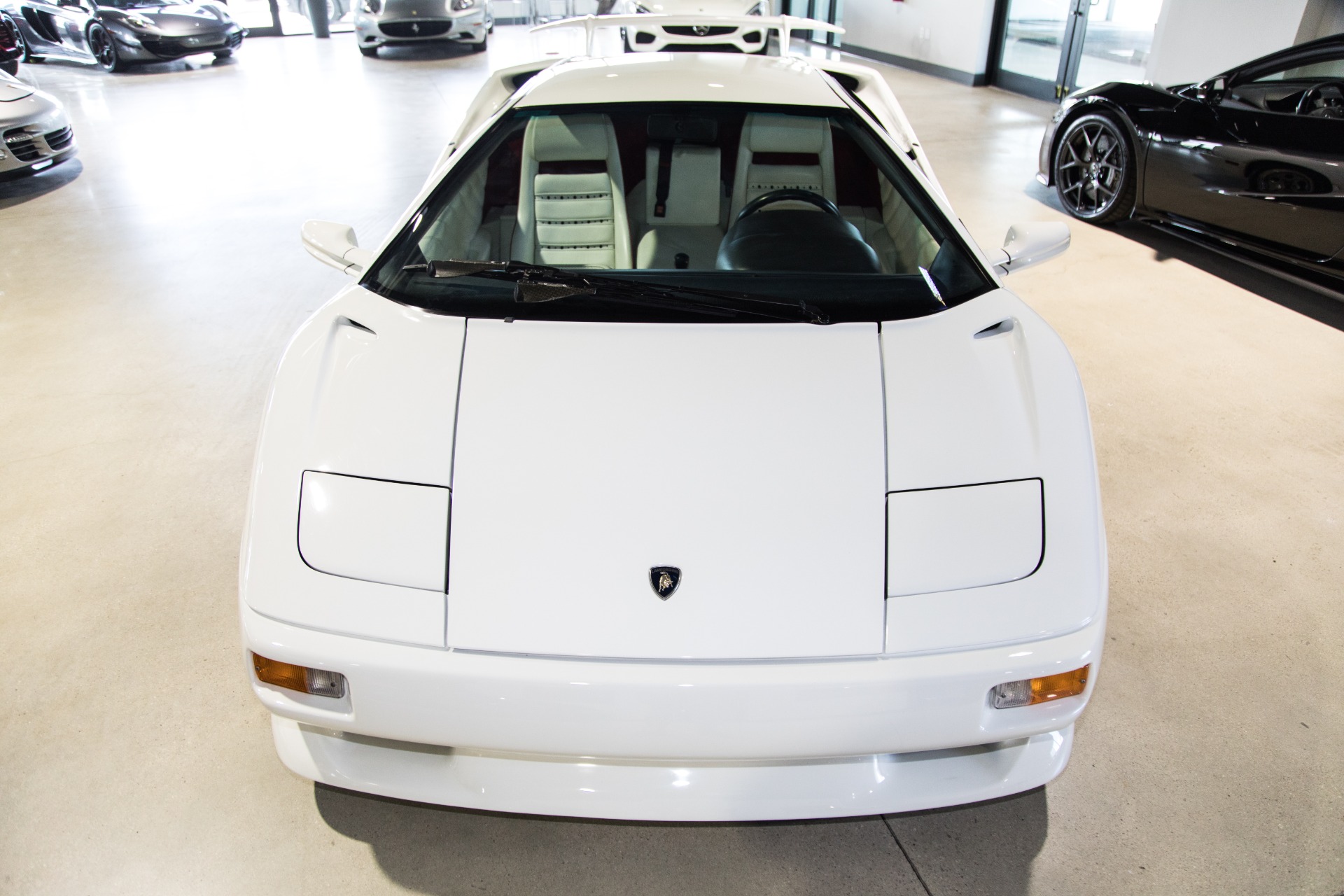 Used-1994-Lamborghini-Diablo-VT