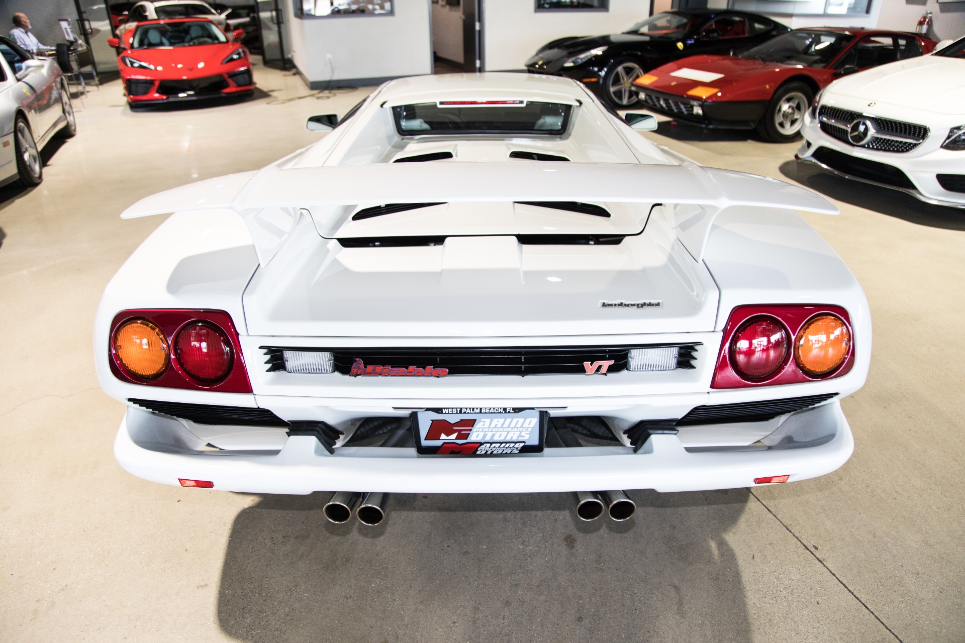 Used-1994-Lamborghini-Diablo-VT