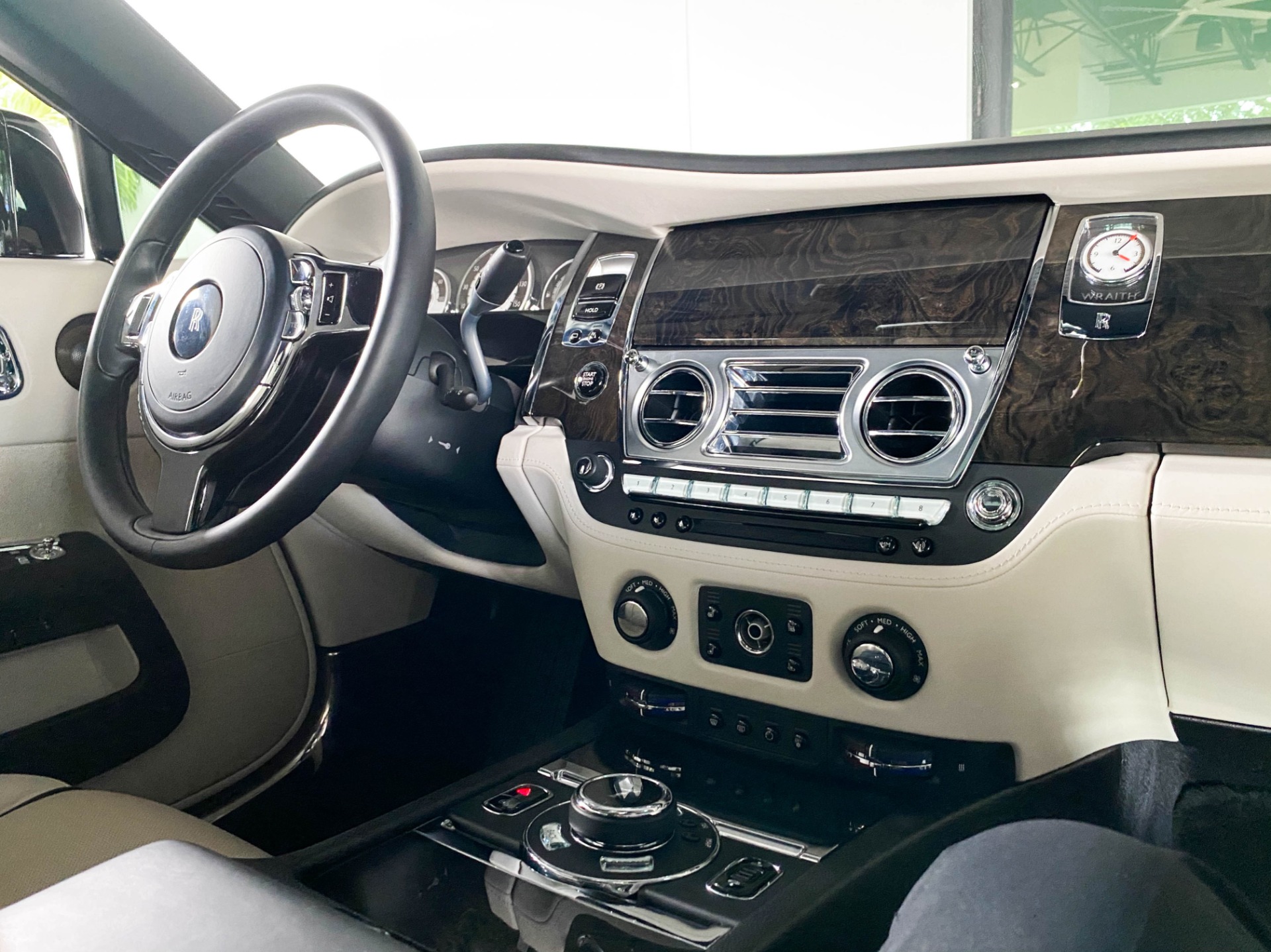 Used-2014-Rolls-Royce-Wraith