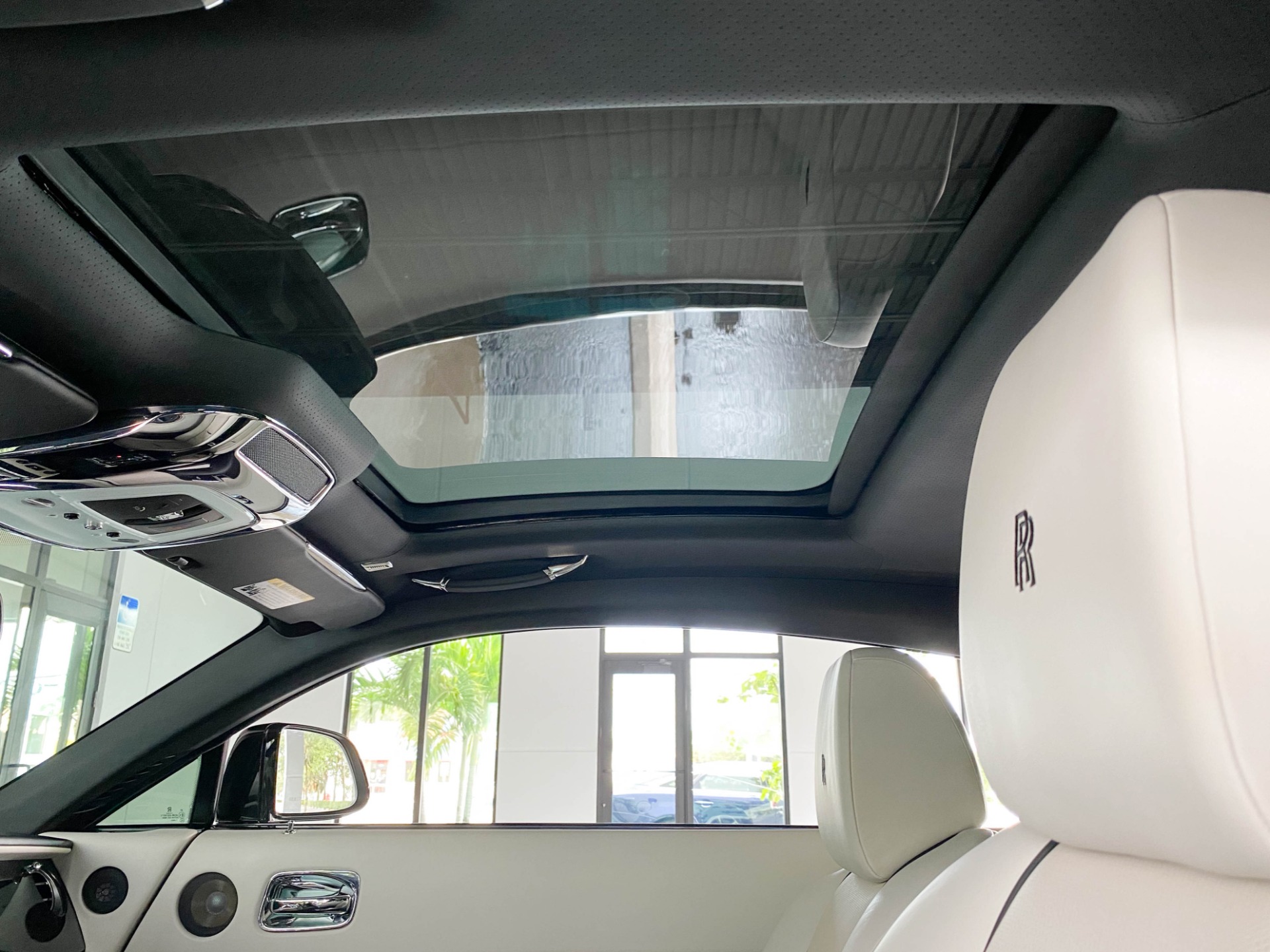 Used-2014-Rolls-Royce-Wraith