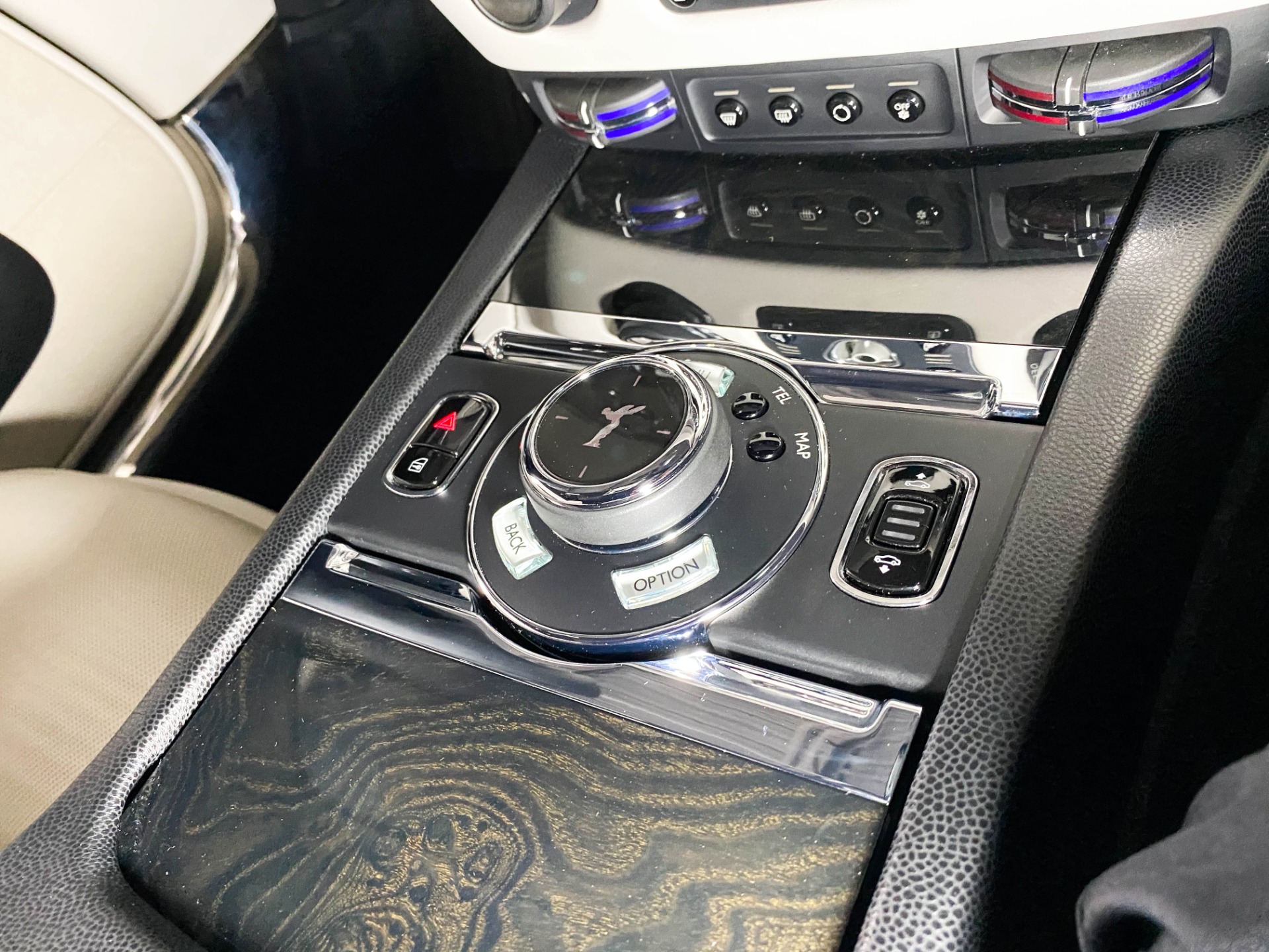 Used-2014-Rolls-Royce-Wraith