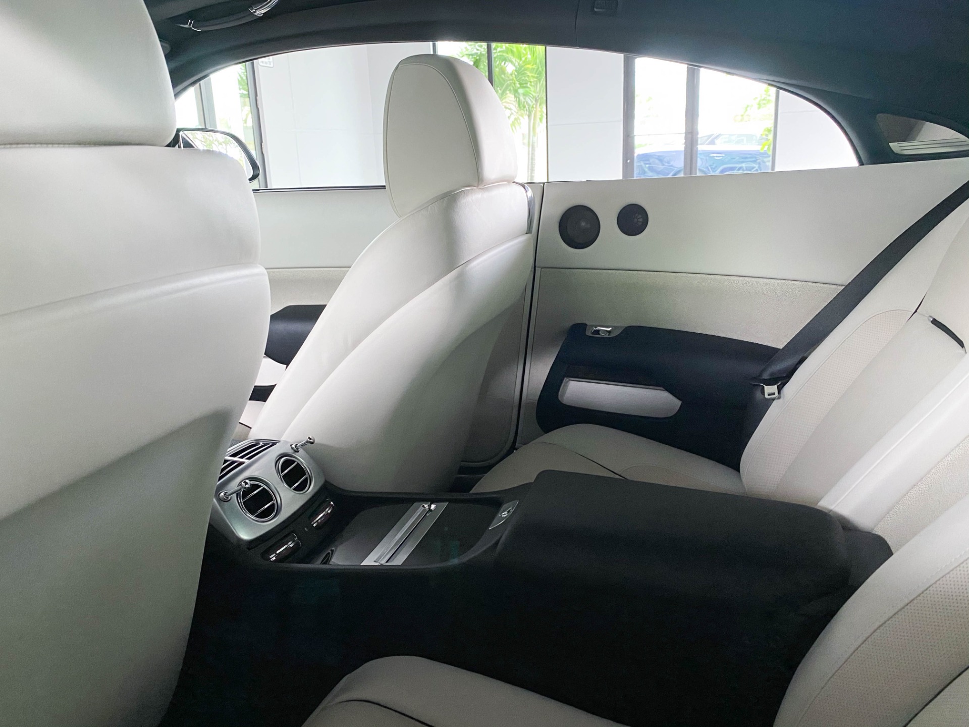 Used-2014-Rolls-Royce-Wraith