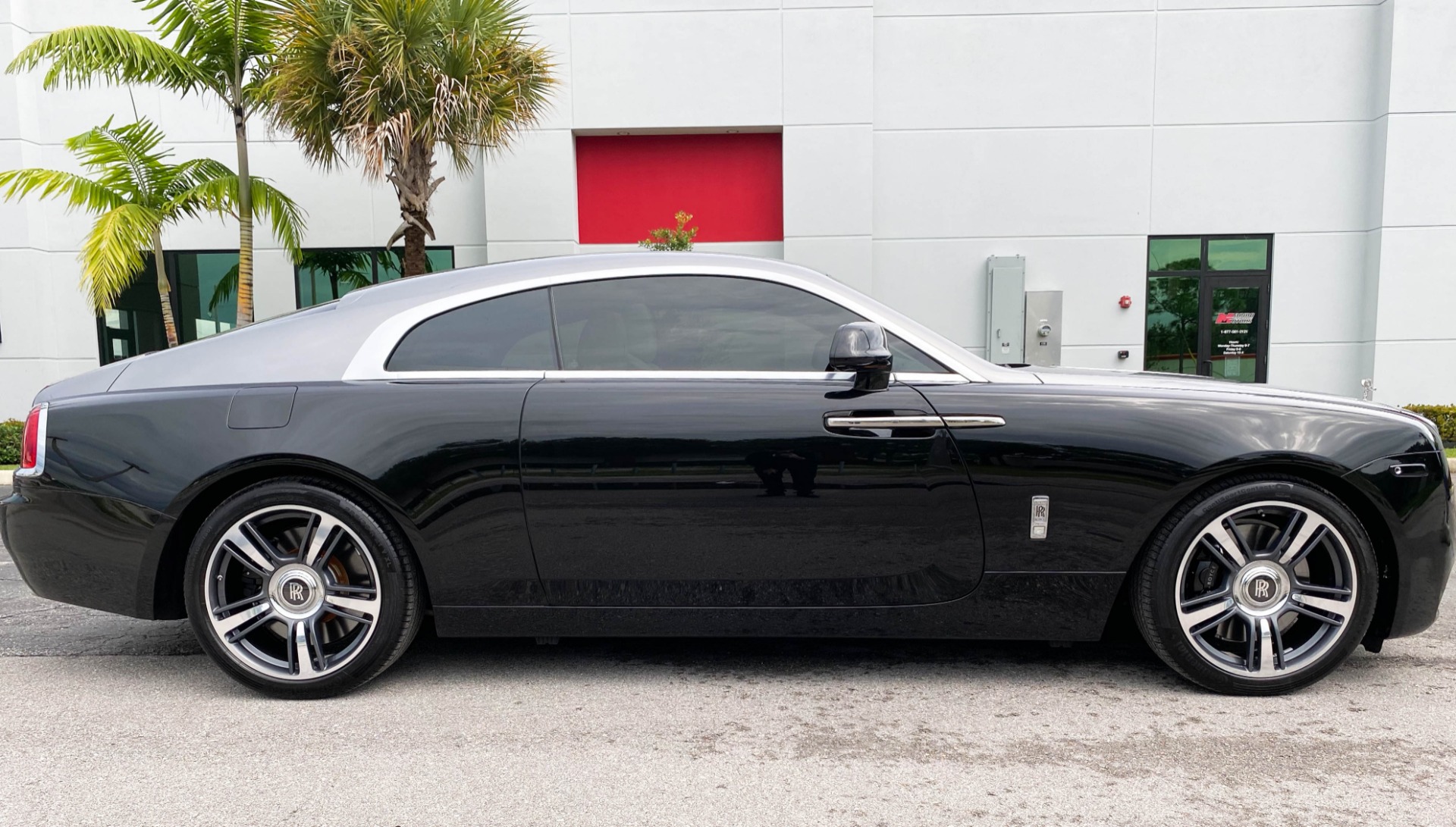 Used-2014-Rolls-Royce-Wraith