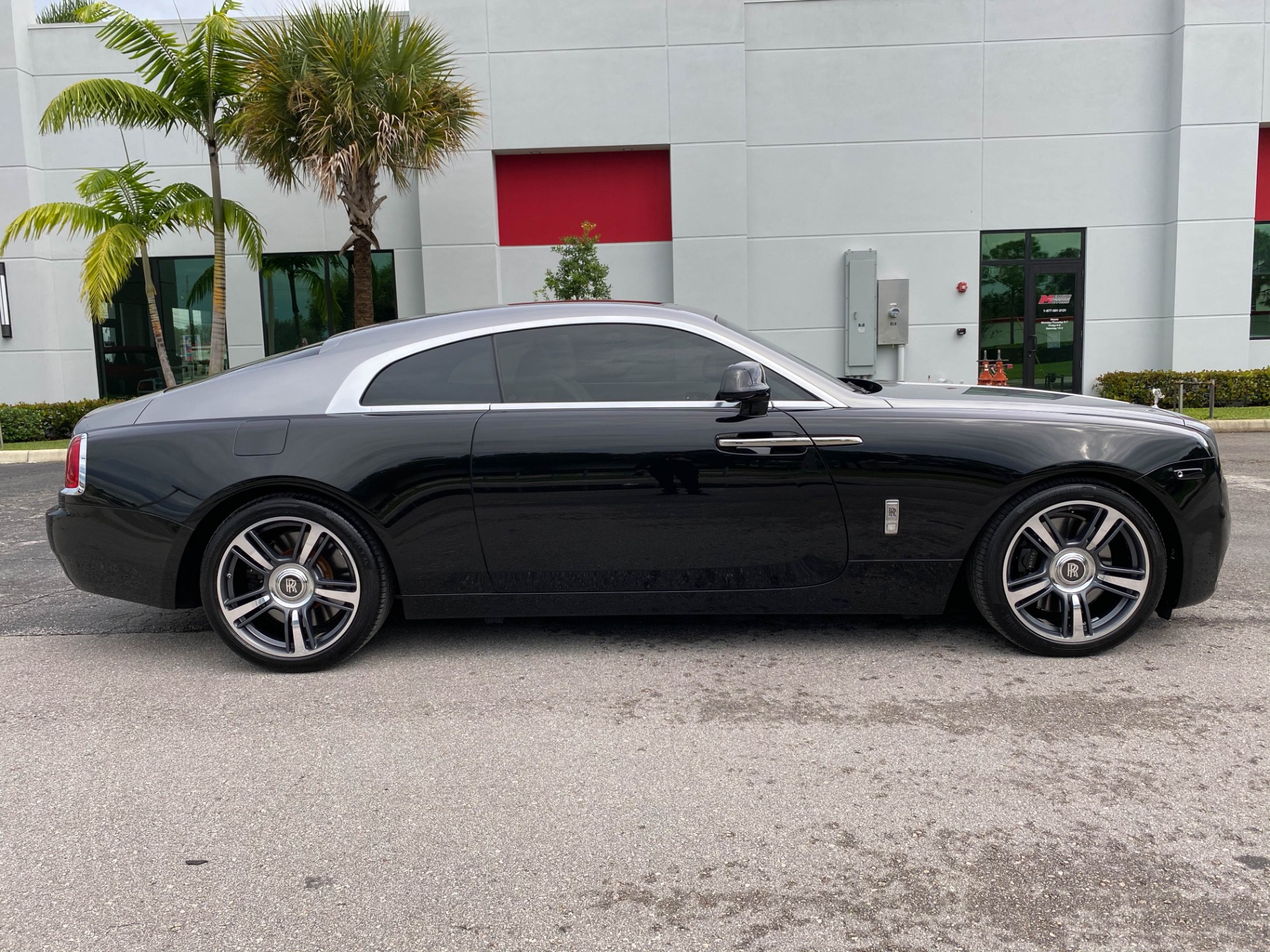Used-2014-Rolls-Royce-Wraith