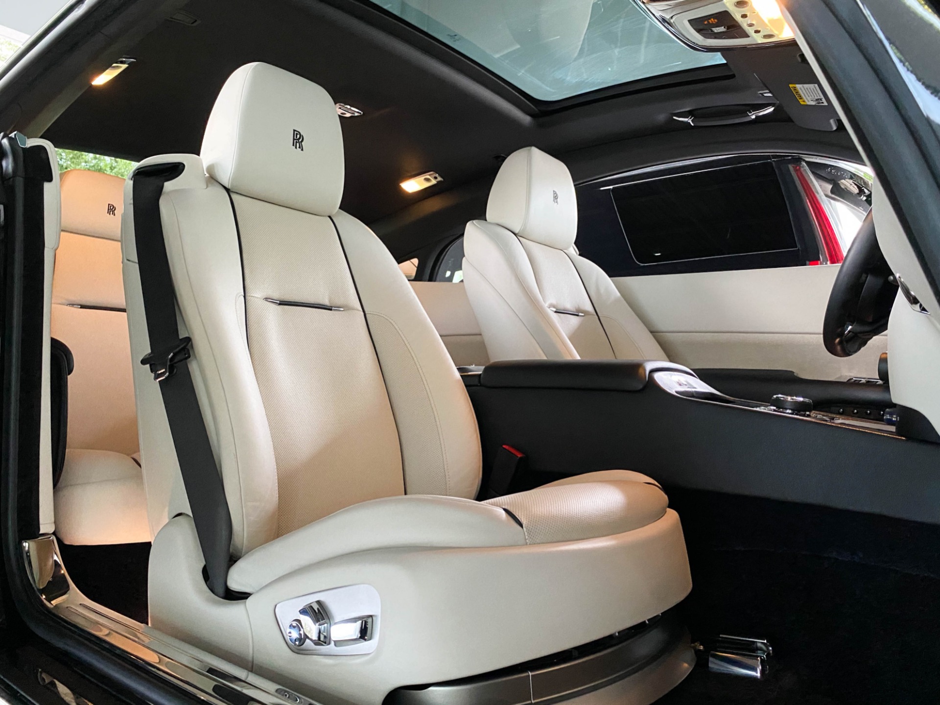 Used-2014-Rolls-Royce-Wraith
