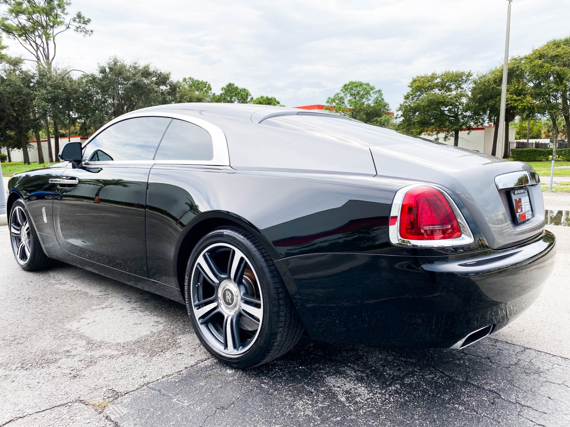 Used-2014-Rolls-Royce-Wraith