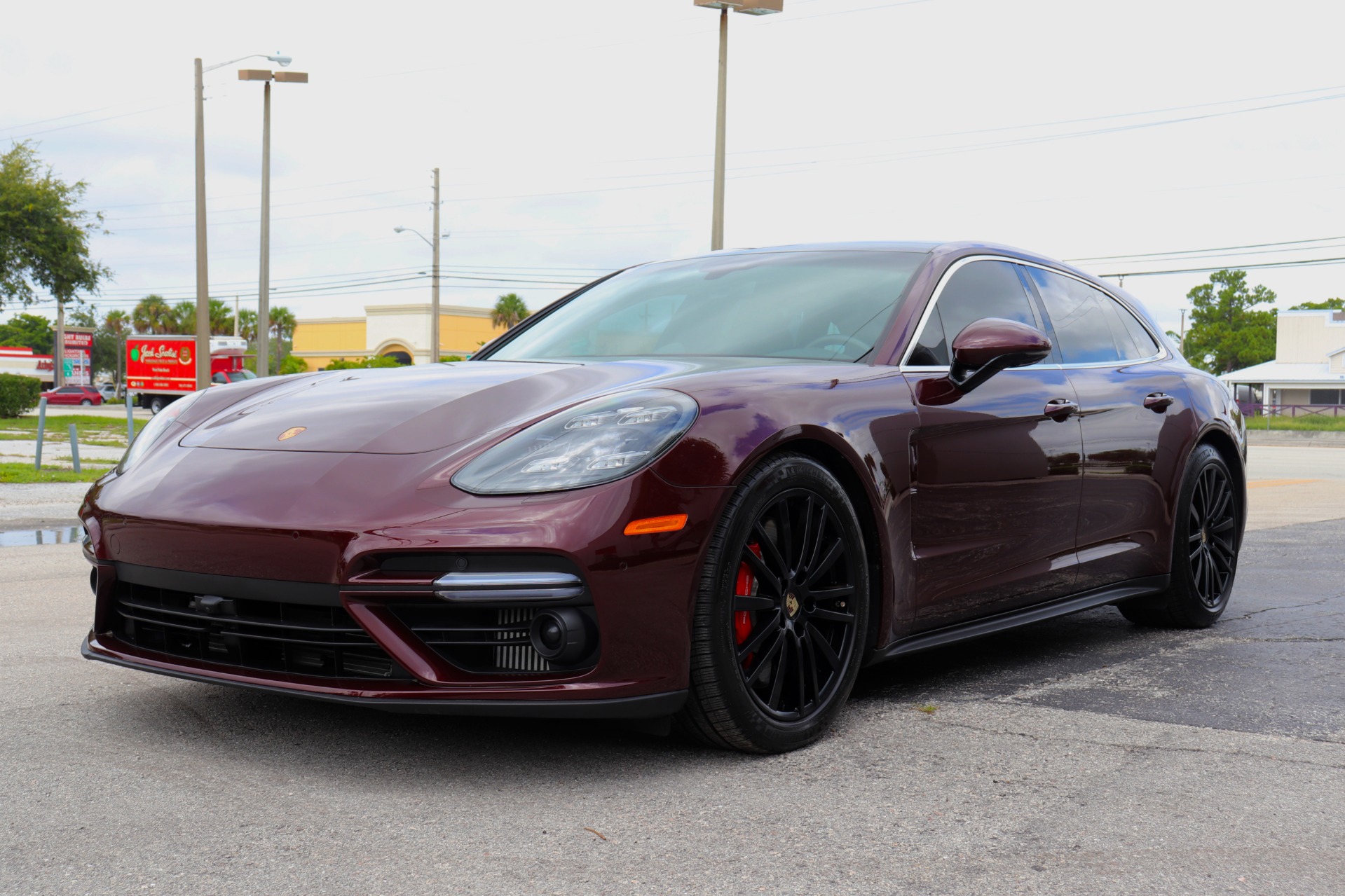 Used-2018-Porsche-Panamera-Turbo-Sport-Turismo