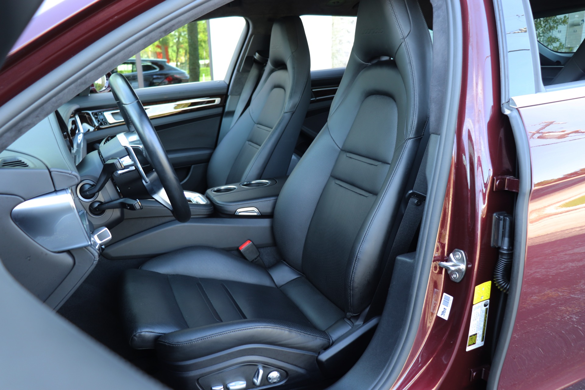 Used-2018-Porsche-Panamera-Turbo-Sport-Turismo