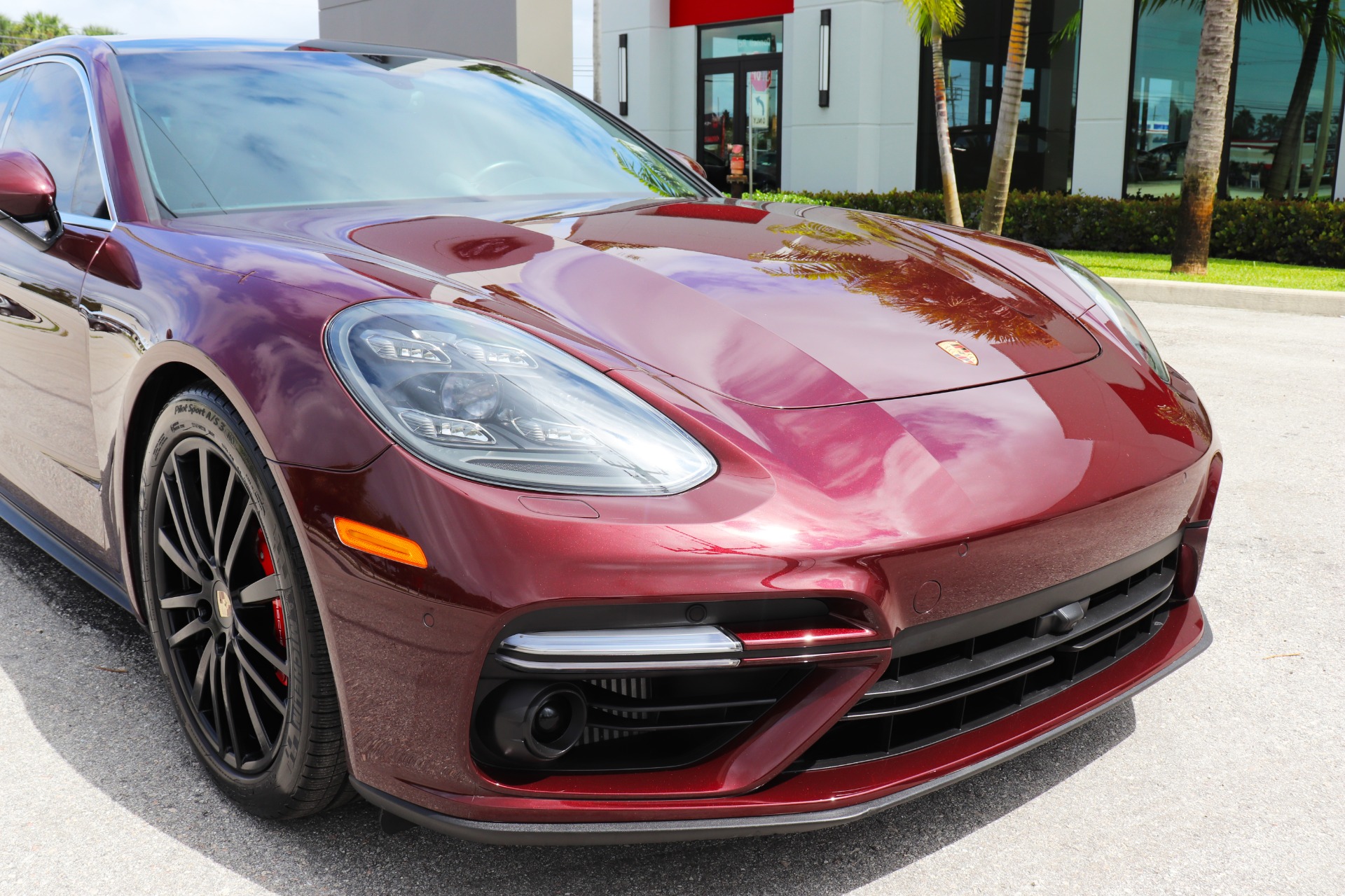 Used-2018-Porsche-Panamera-Turbo-Sport-Turismo