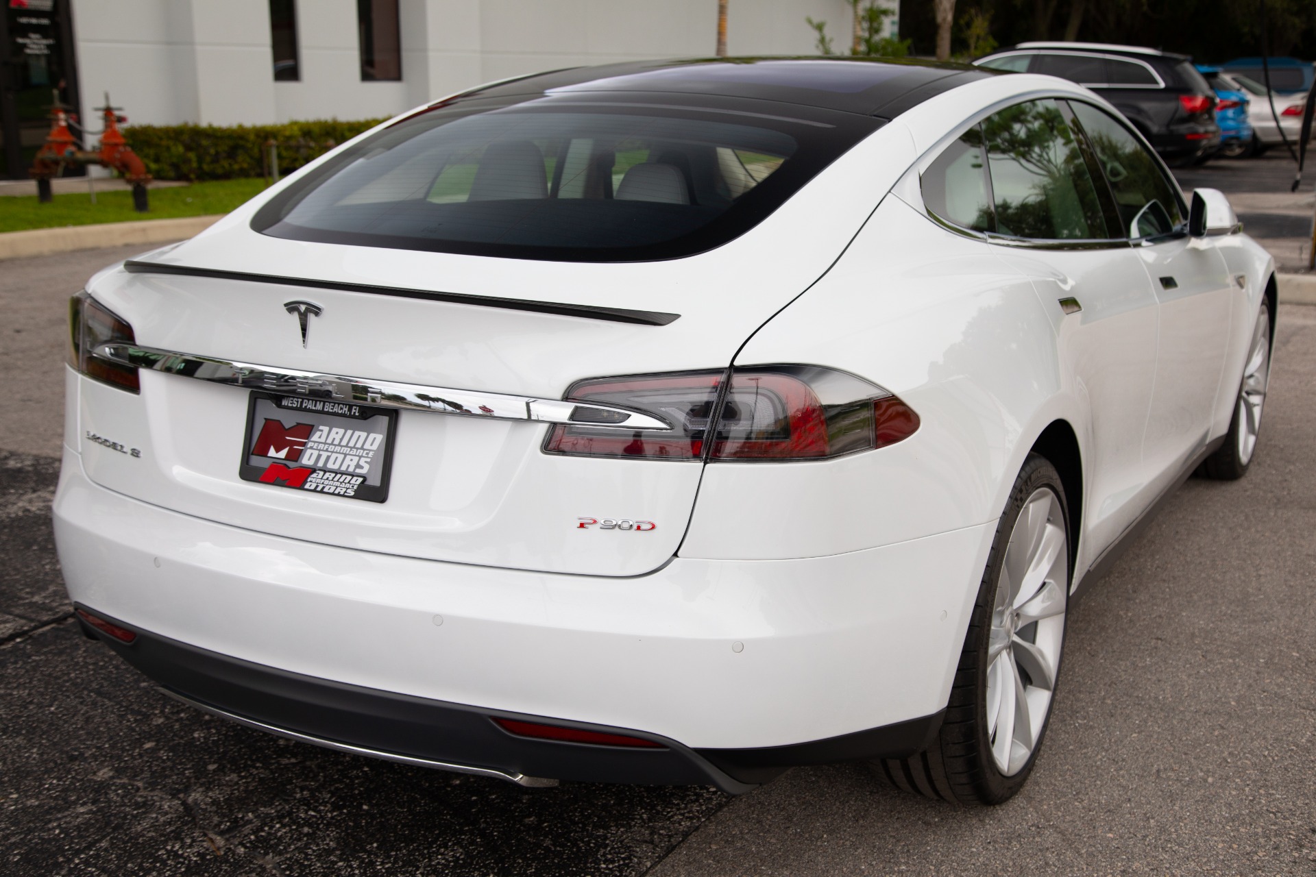 Used-2015-Tesla-Model-S-P90D