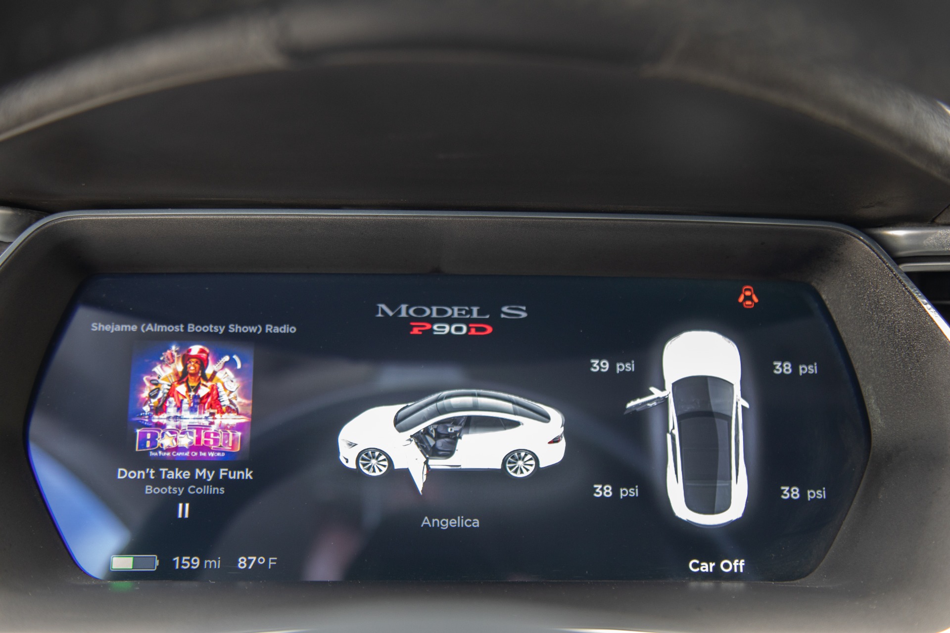 Used-2015-Tesla-Model-S-P90D