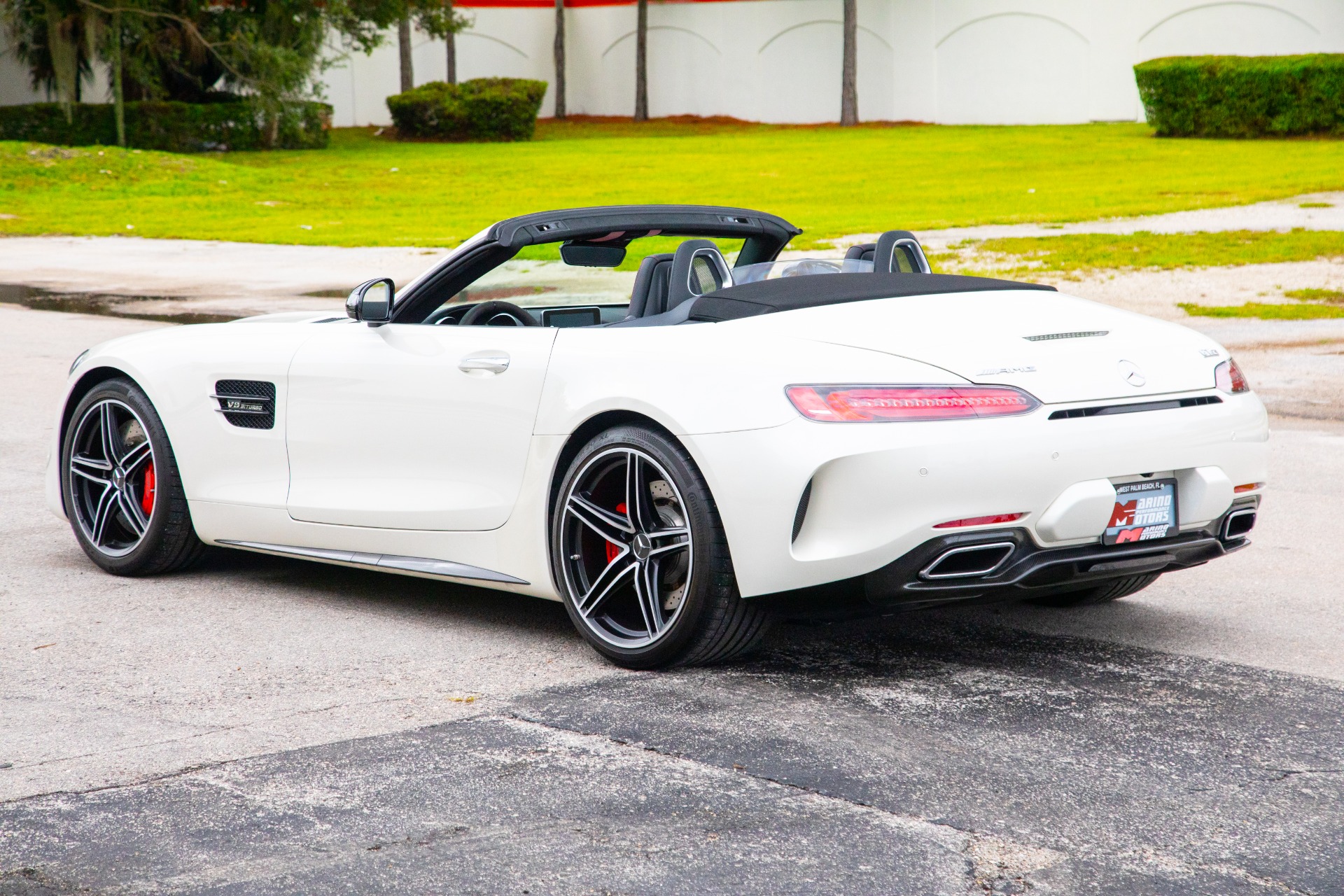 Used-2018-Mercedes-Benz-AMG-GT-C