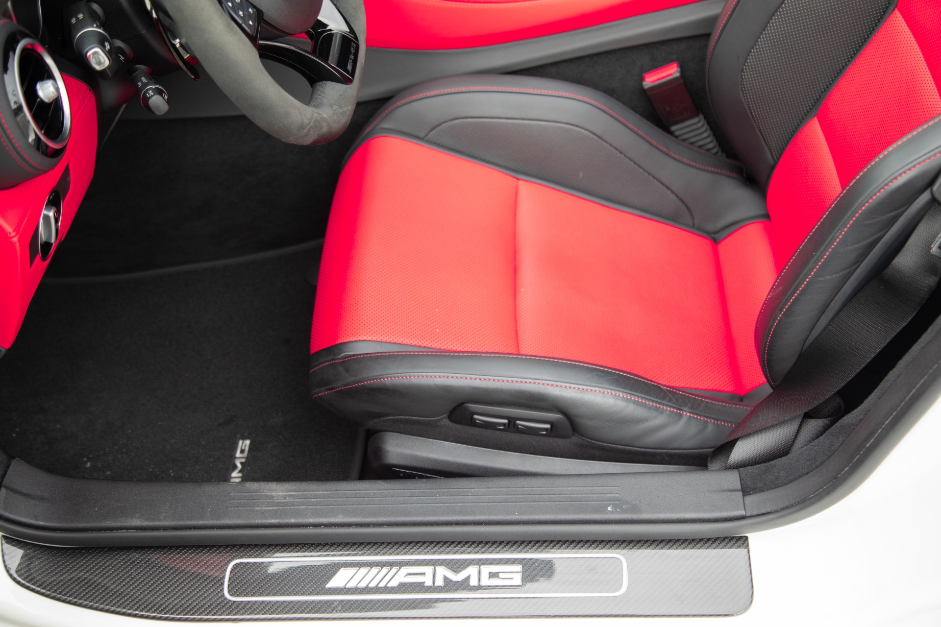 Used-2018-Mercedes-Benz-AMG-GT-C