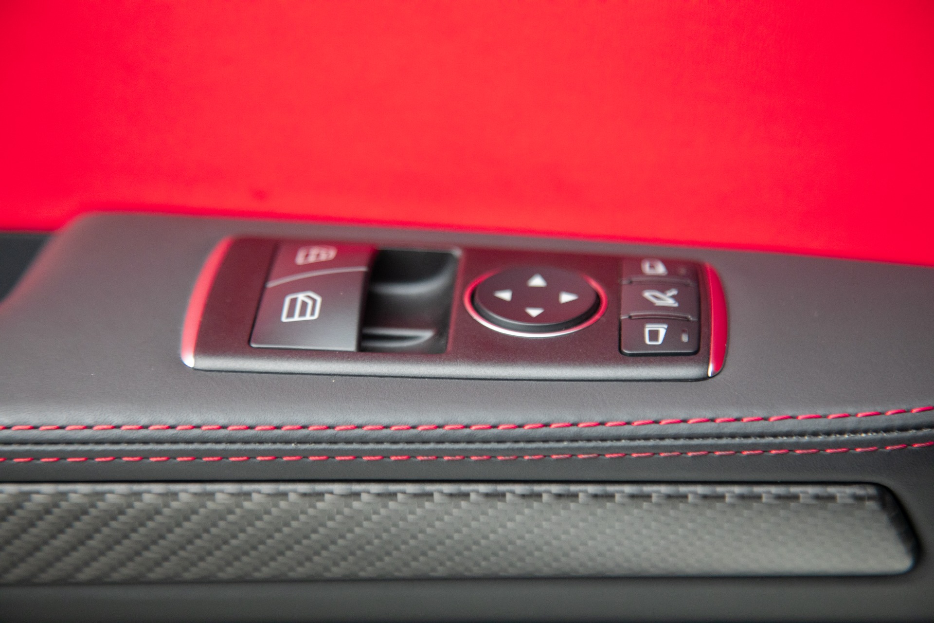 Used-2018-Mercedes-Benz-AMG-GT-C