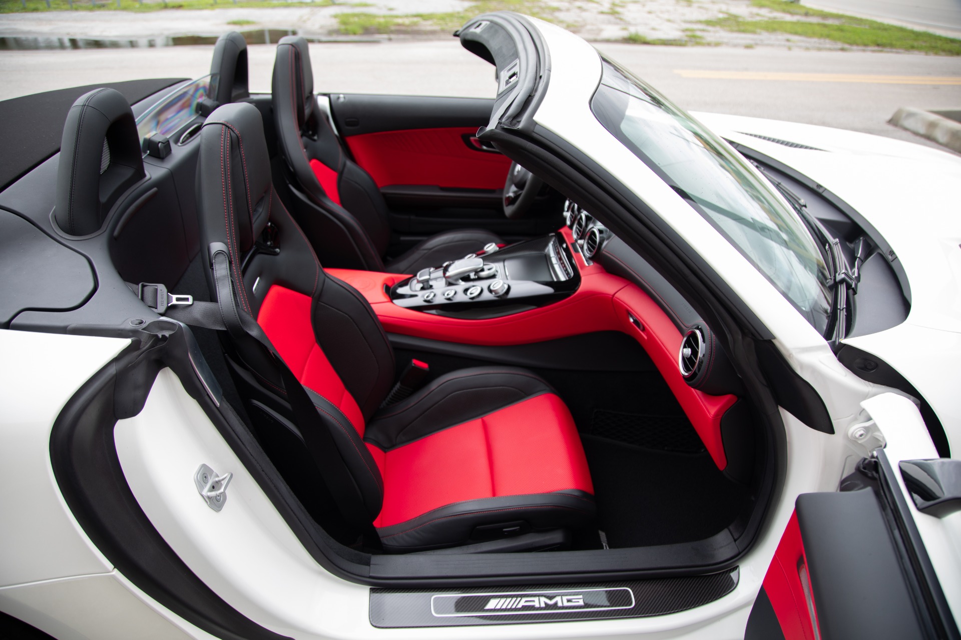 Used-2018-Mercedes-Benz-AMG-GT-C