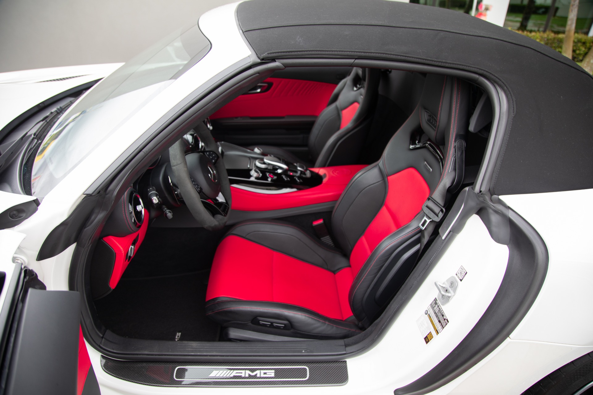 Used-2018-Mercedes-Benz-AMG-GT-C