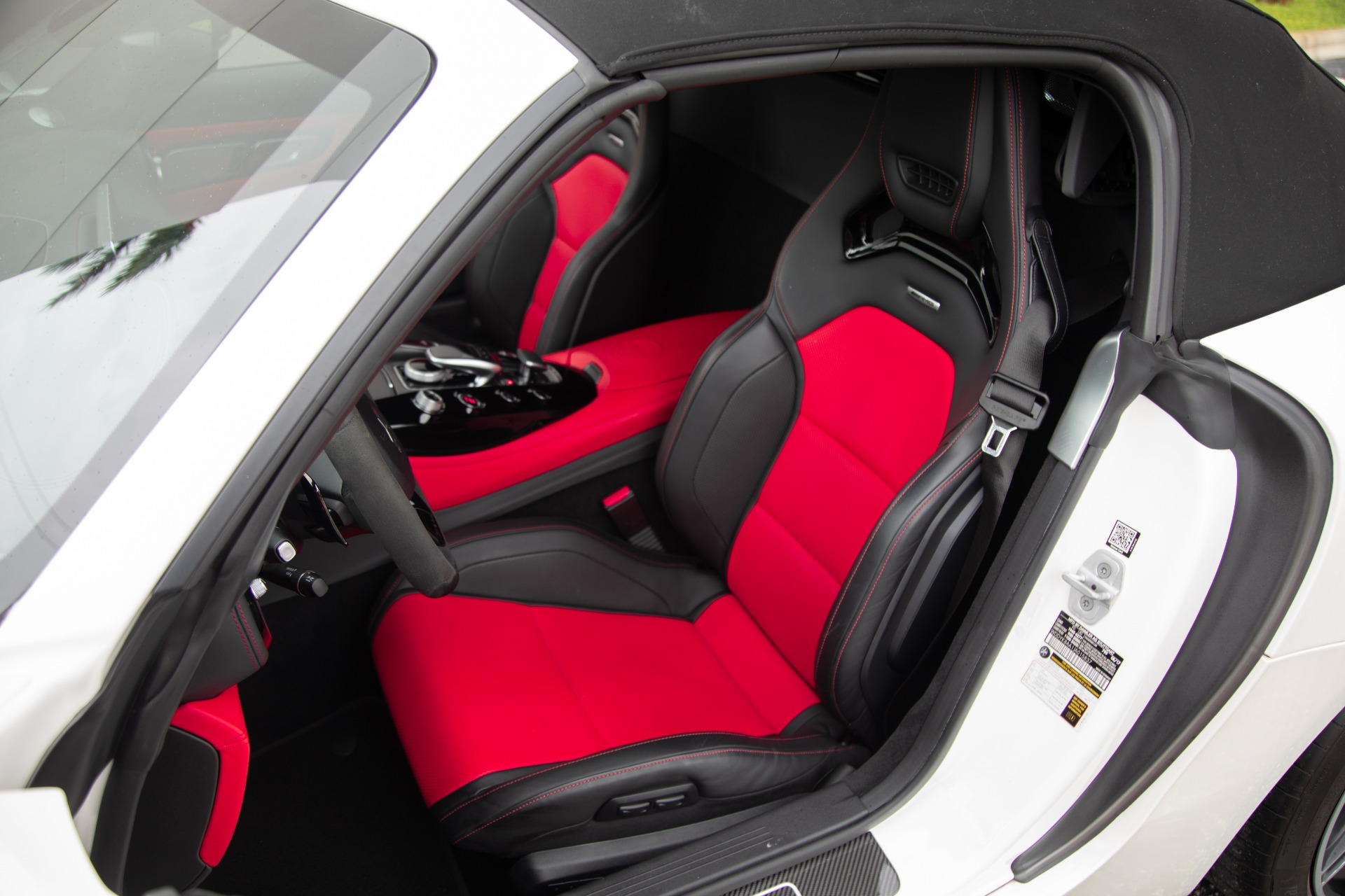Used-2018-Mercedes-Benz-AMG-GT-C