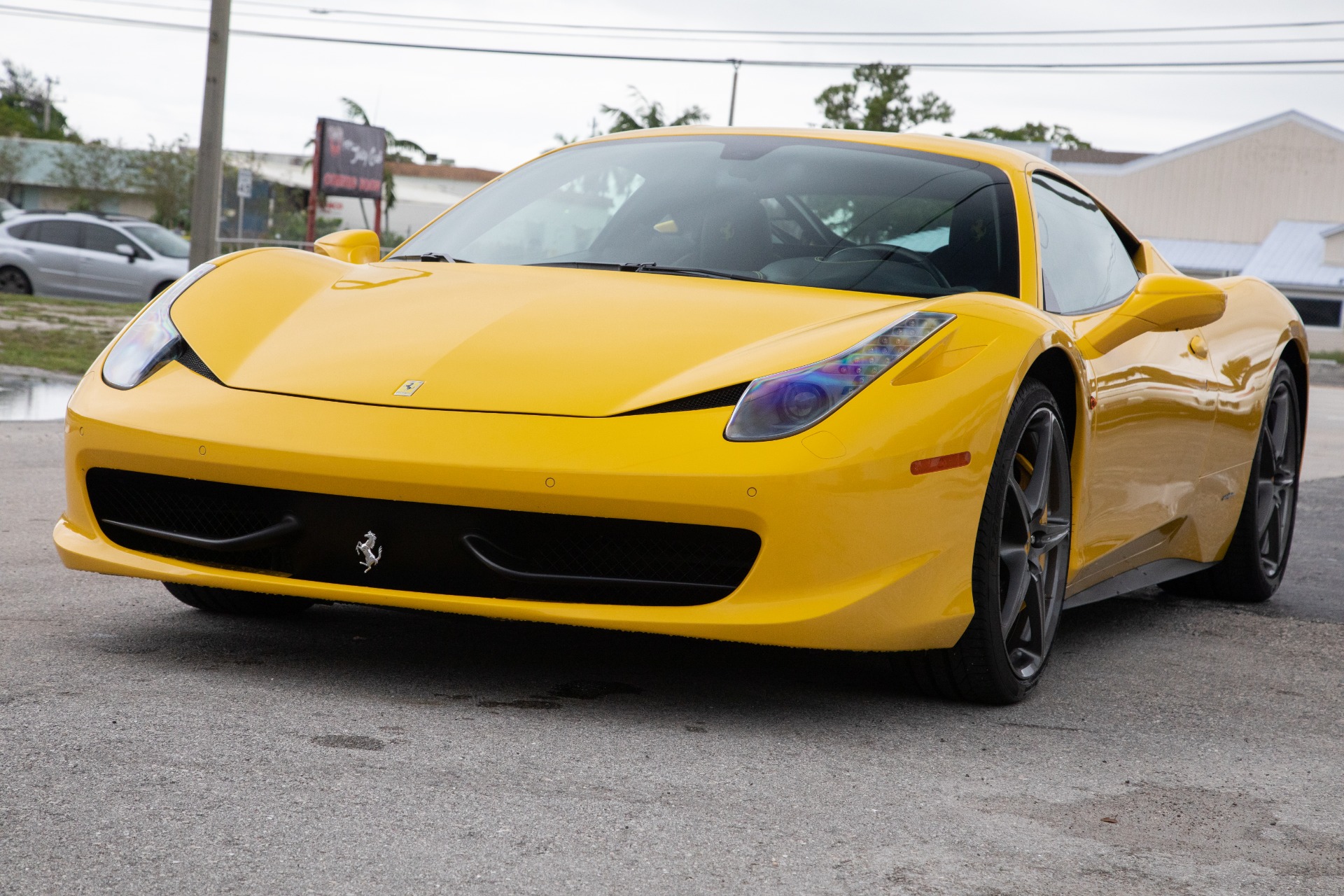 Used-2011-Ferrari-458-Italia