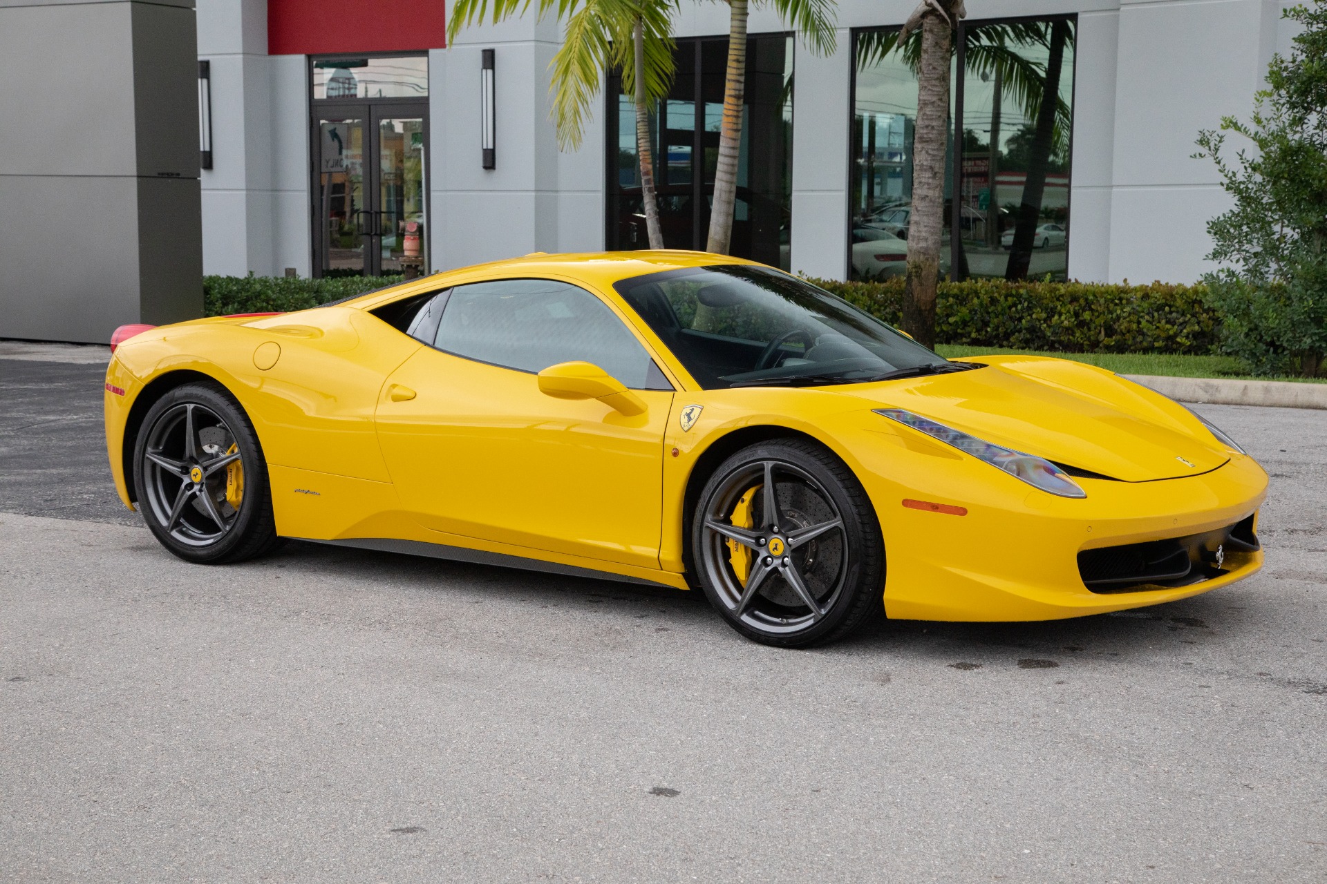 Used-2011-Ferrari-458-Italia