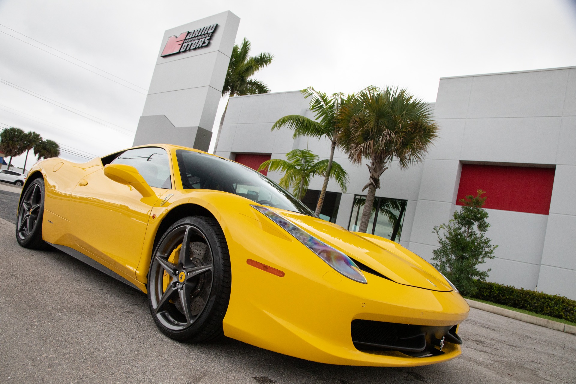 Used-2011-Ferrari-458-Italia