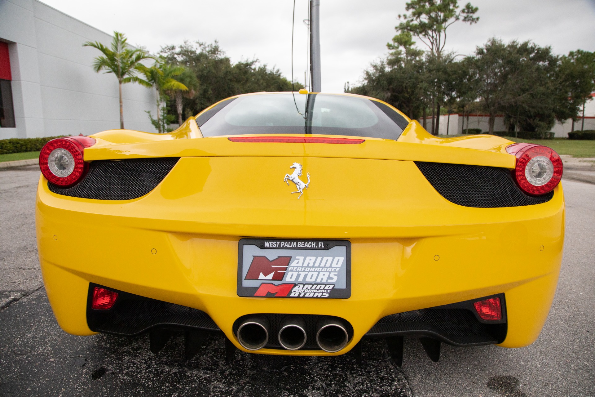 Used-2011-Ferrari-458-Italia